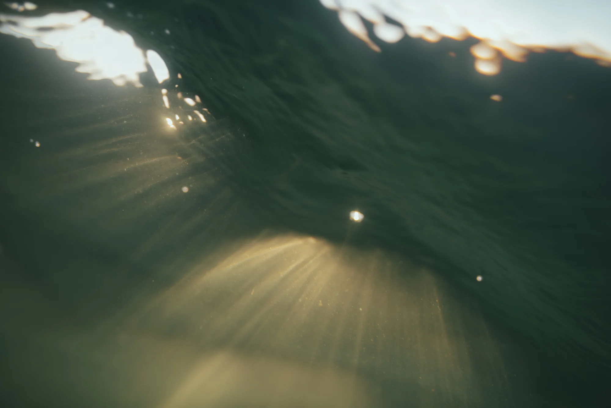 Underwater and light shoot i-260.jpg