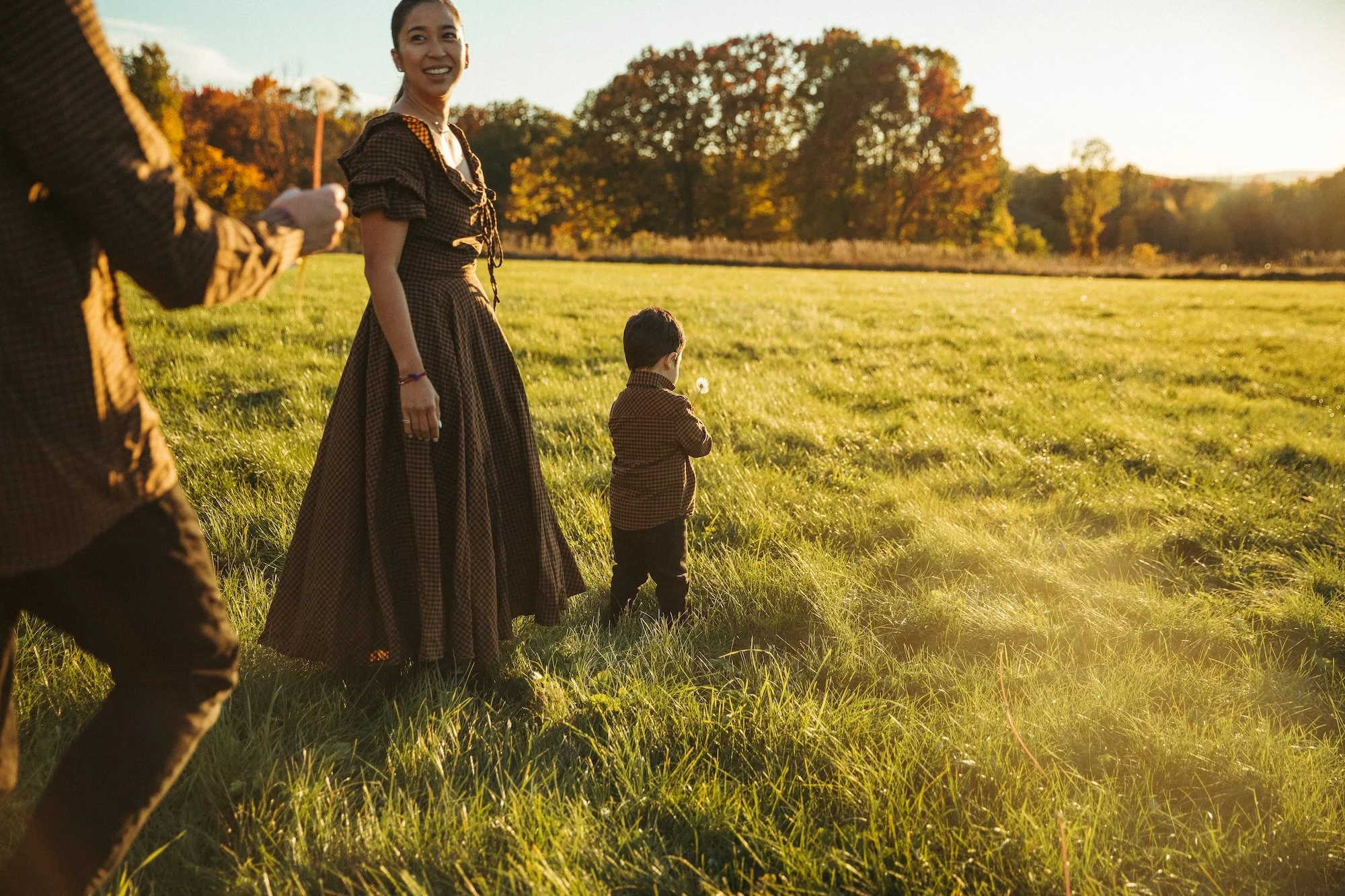 20241017_Donna Jon Arlo Otto Mini Session_056.jpg