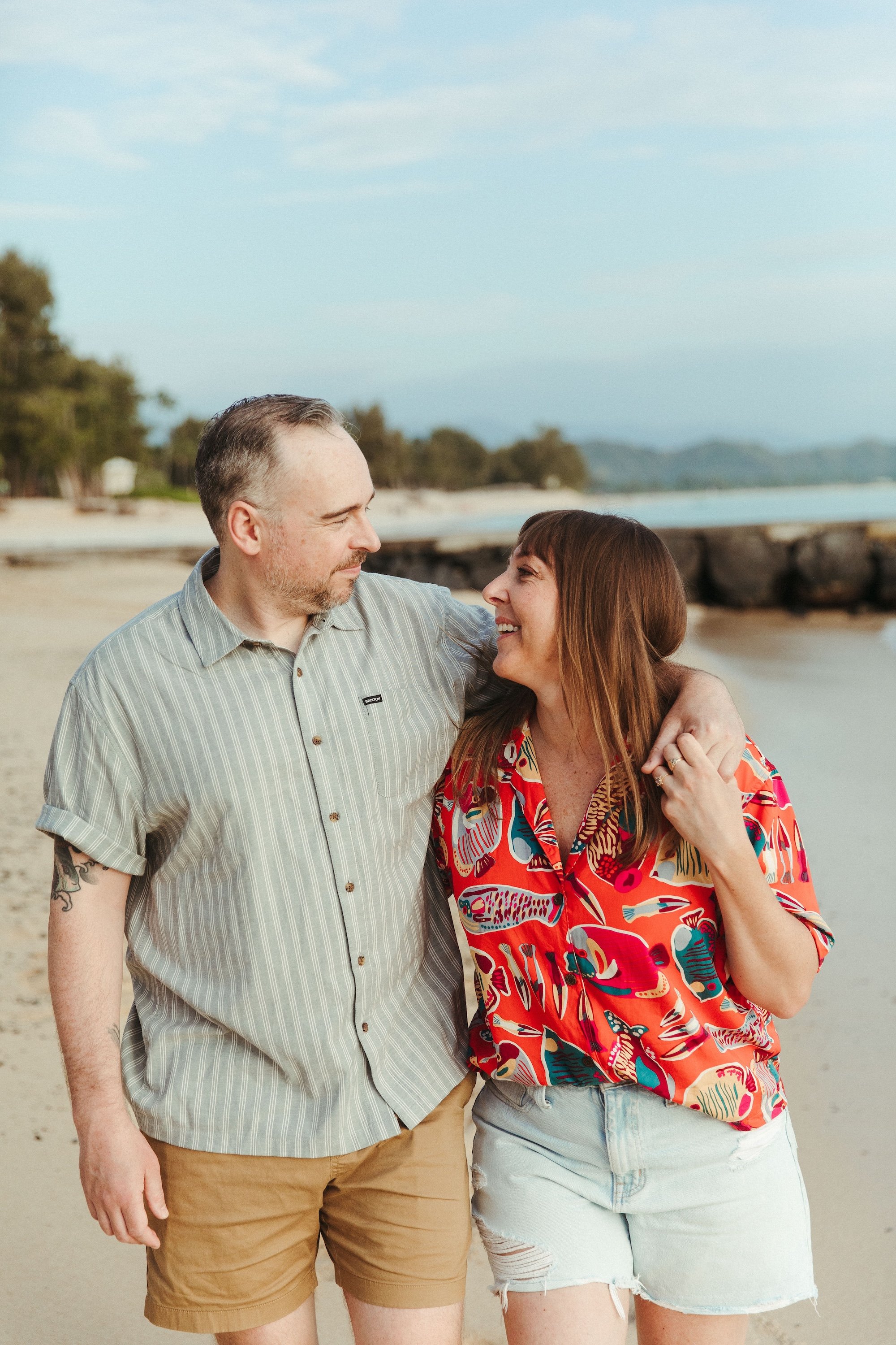 20250427_Dave and Addie Mini at Kailua Beach_16.jpg