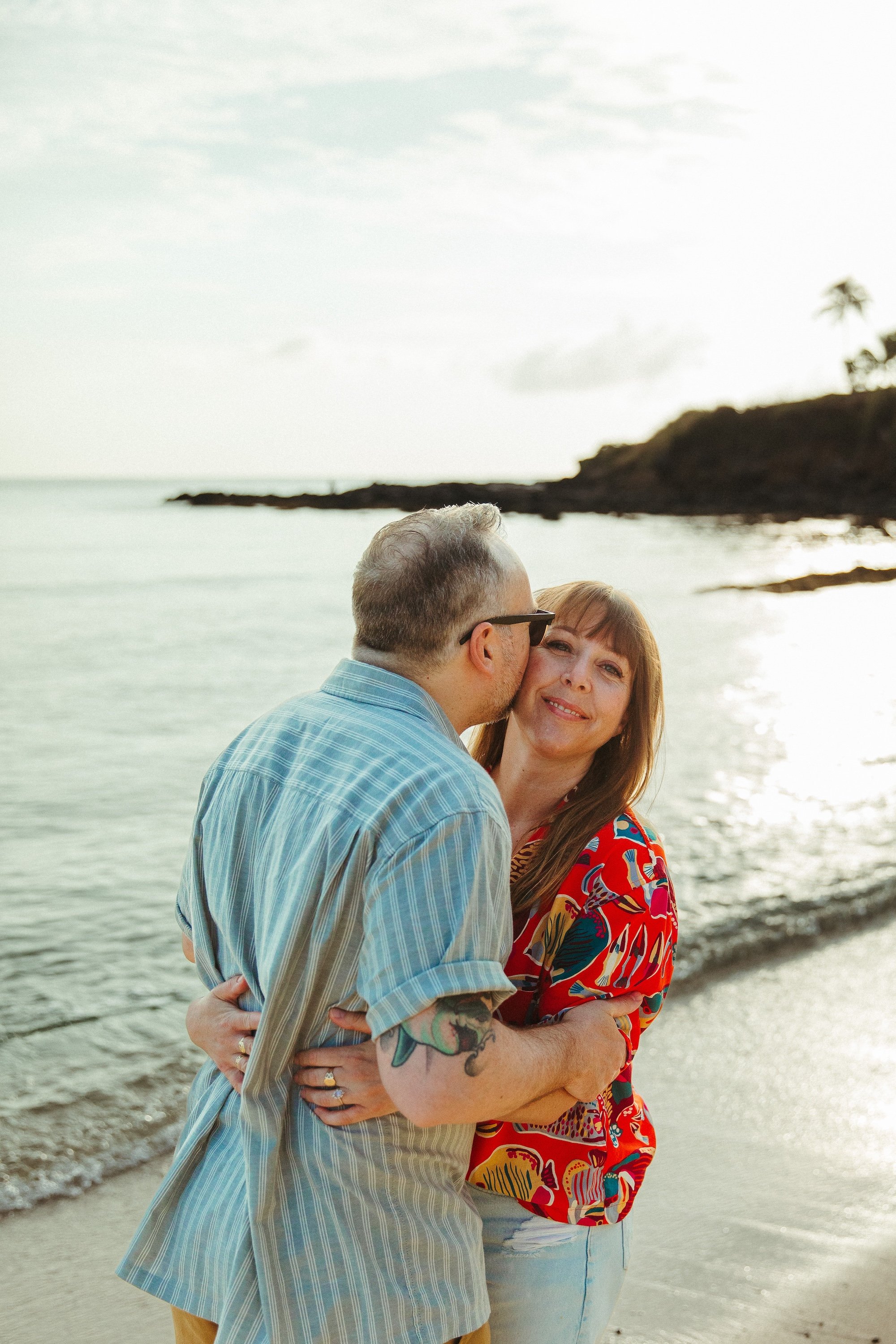 20250427_Dave and Addie Mini at Kailua Beach_08.jpg