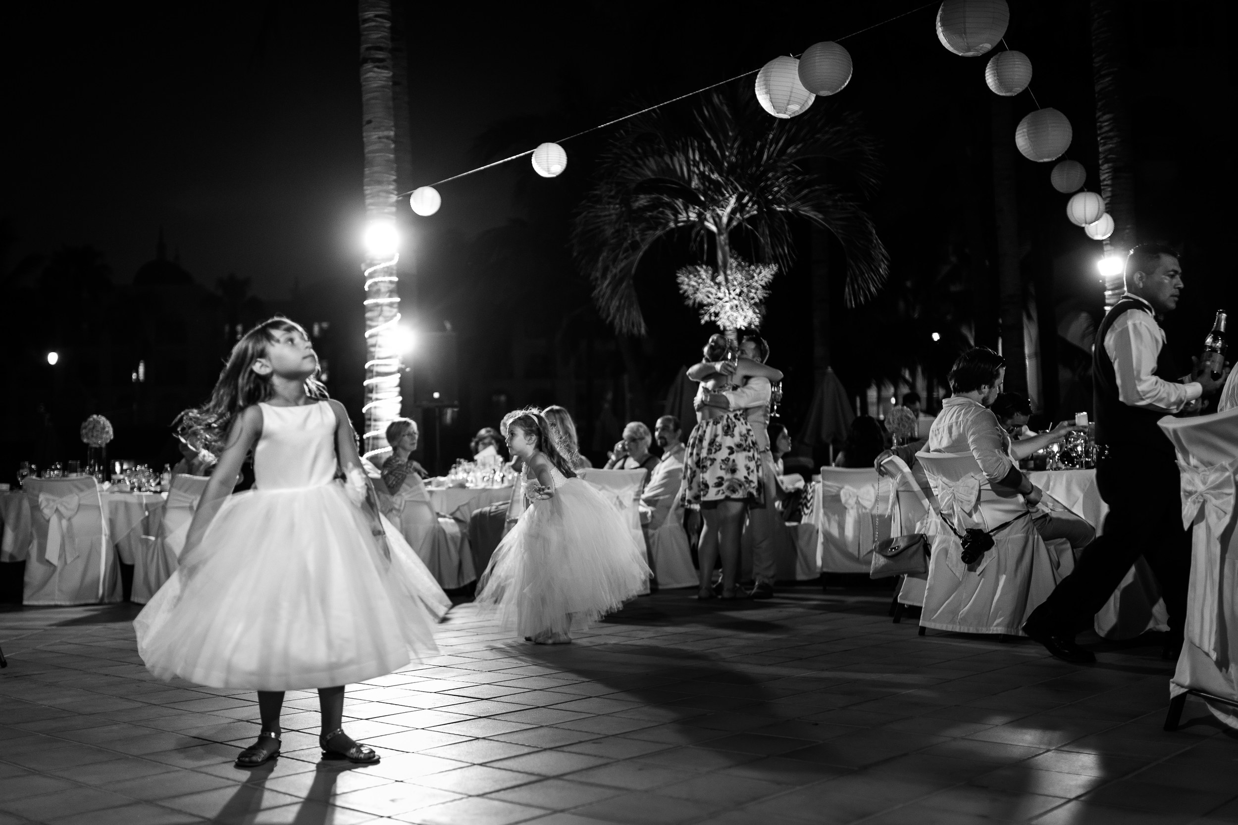 best-wedding-photographers-in-los-cabos