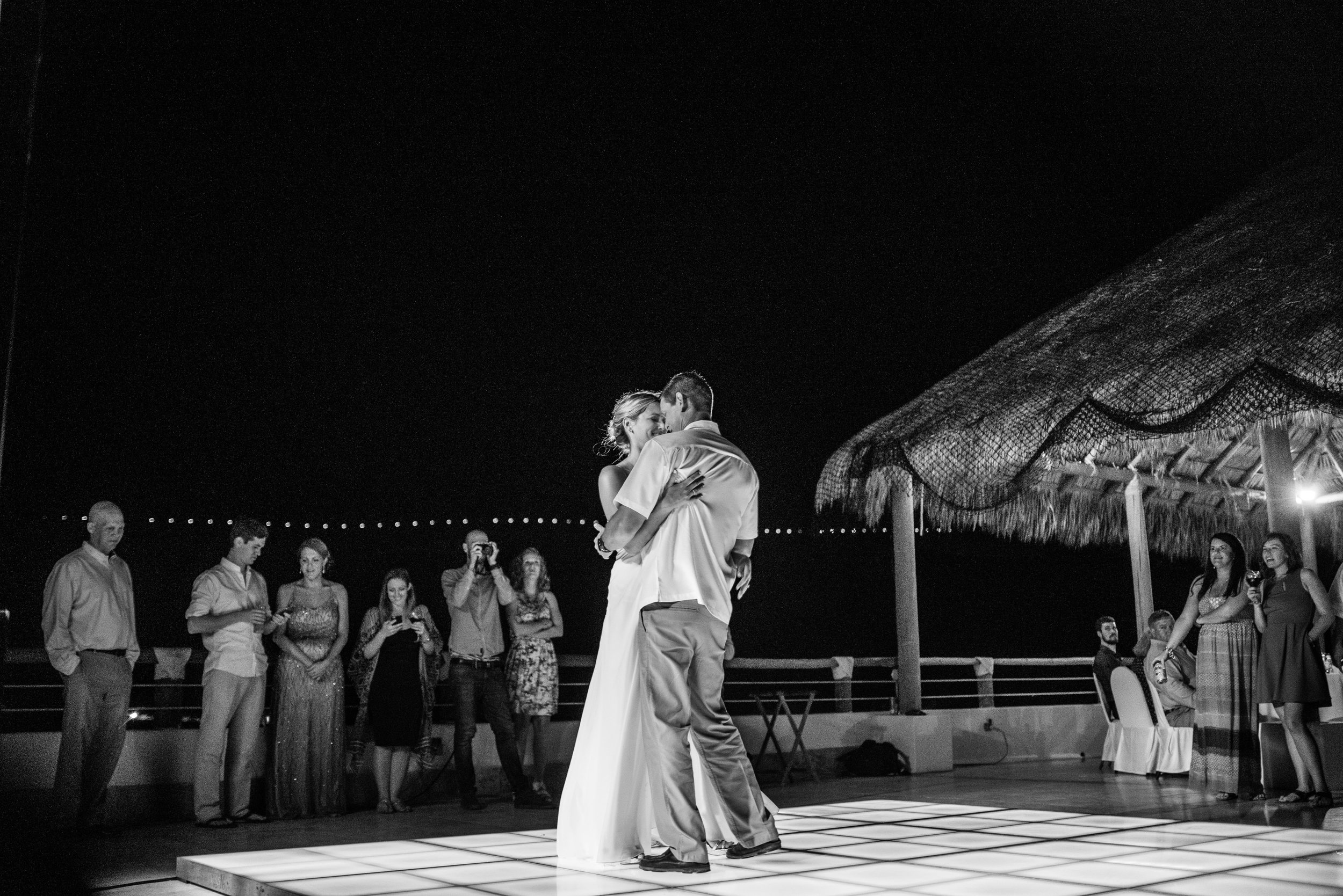 first-dance-in-los-cabos