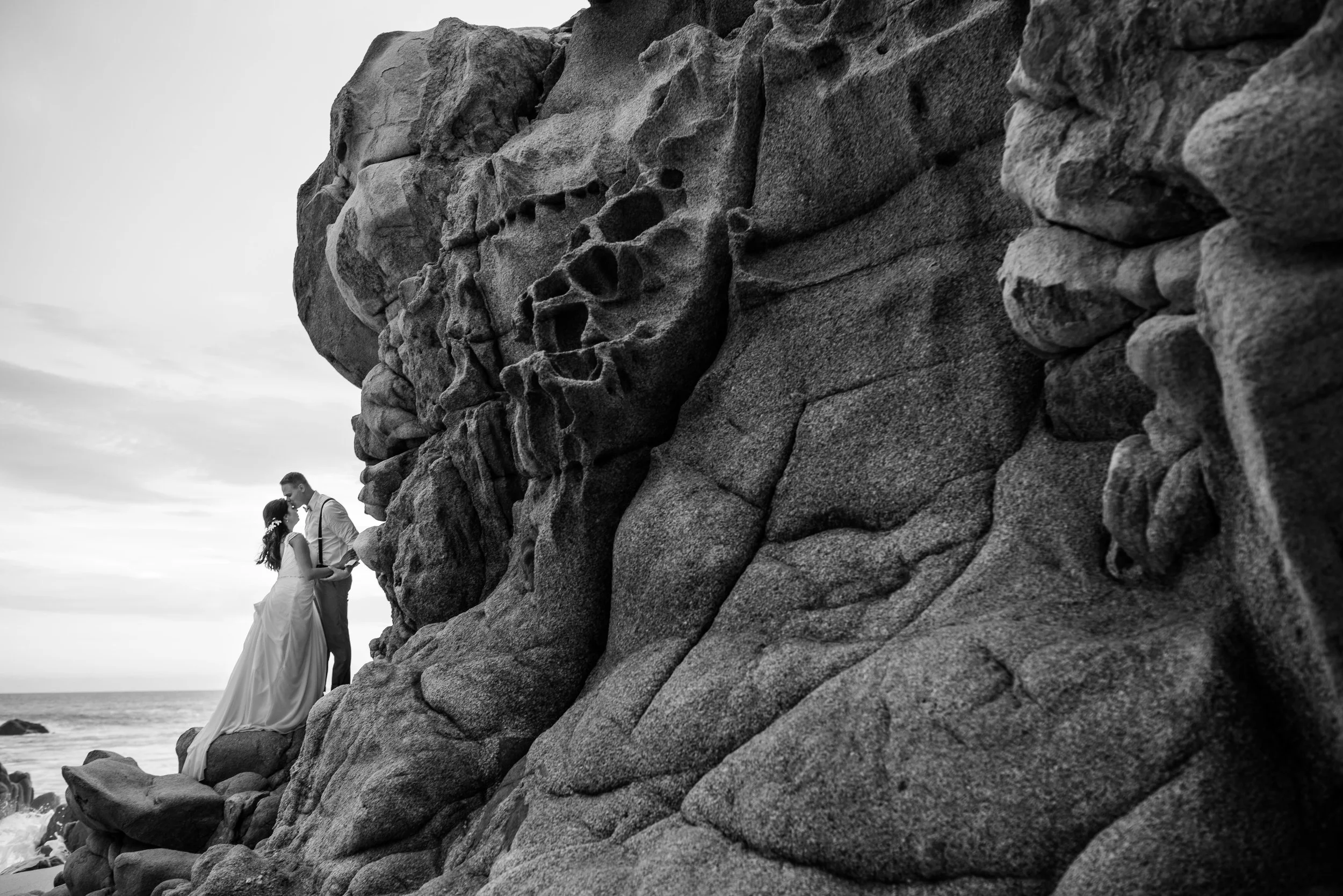 Destination wedding in Cabo San Lucas. Miles and Tiffany