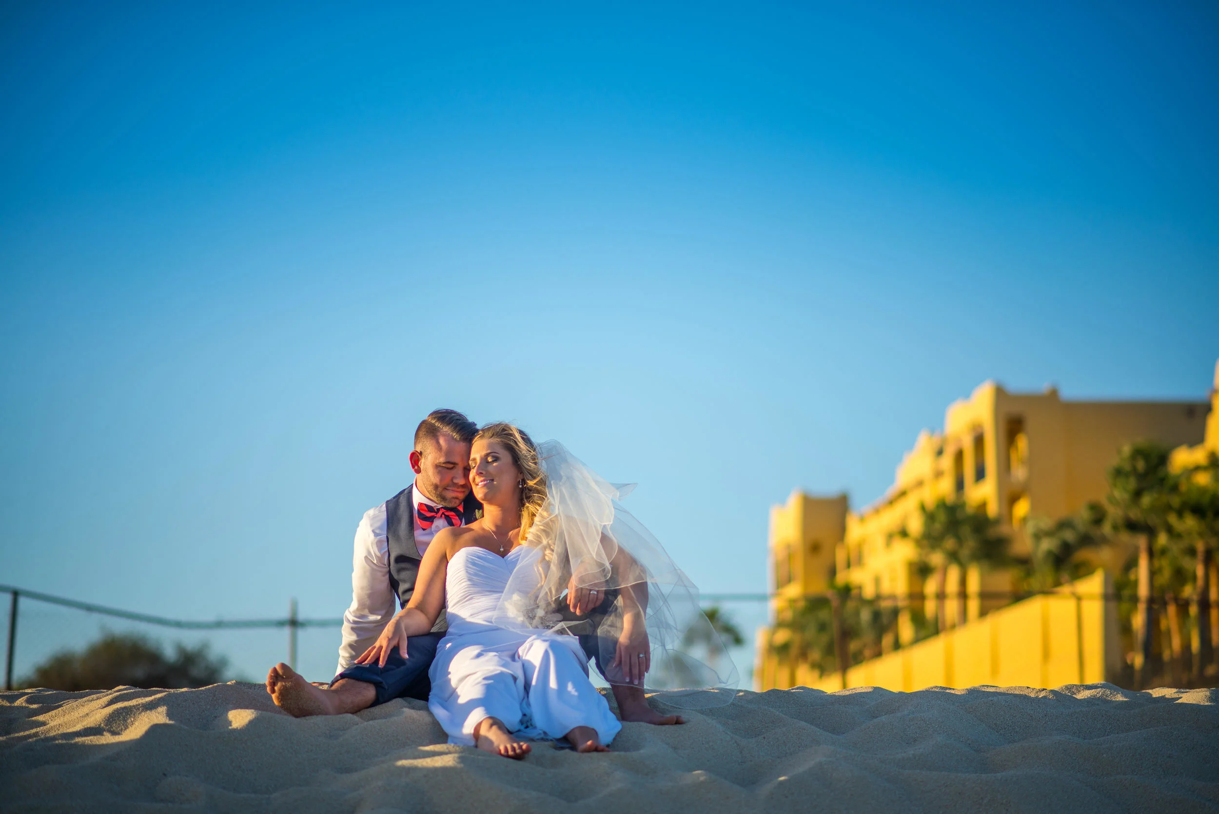 Destination wedding Los Cabos. Kalah and Aaron