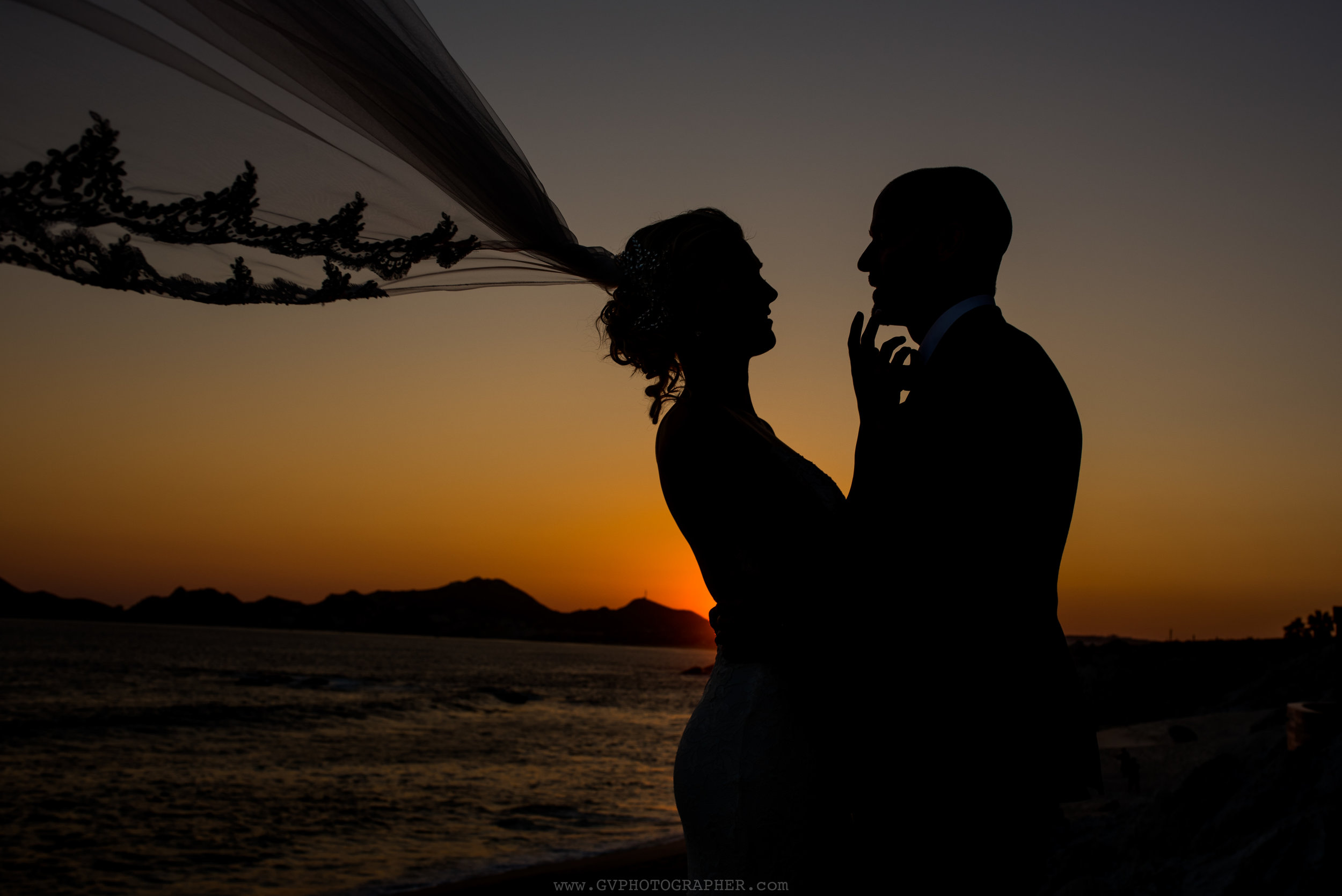 bride-and-groom-sunset-at-the-cape