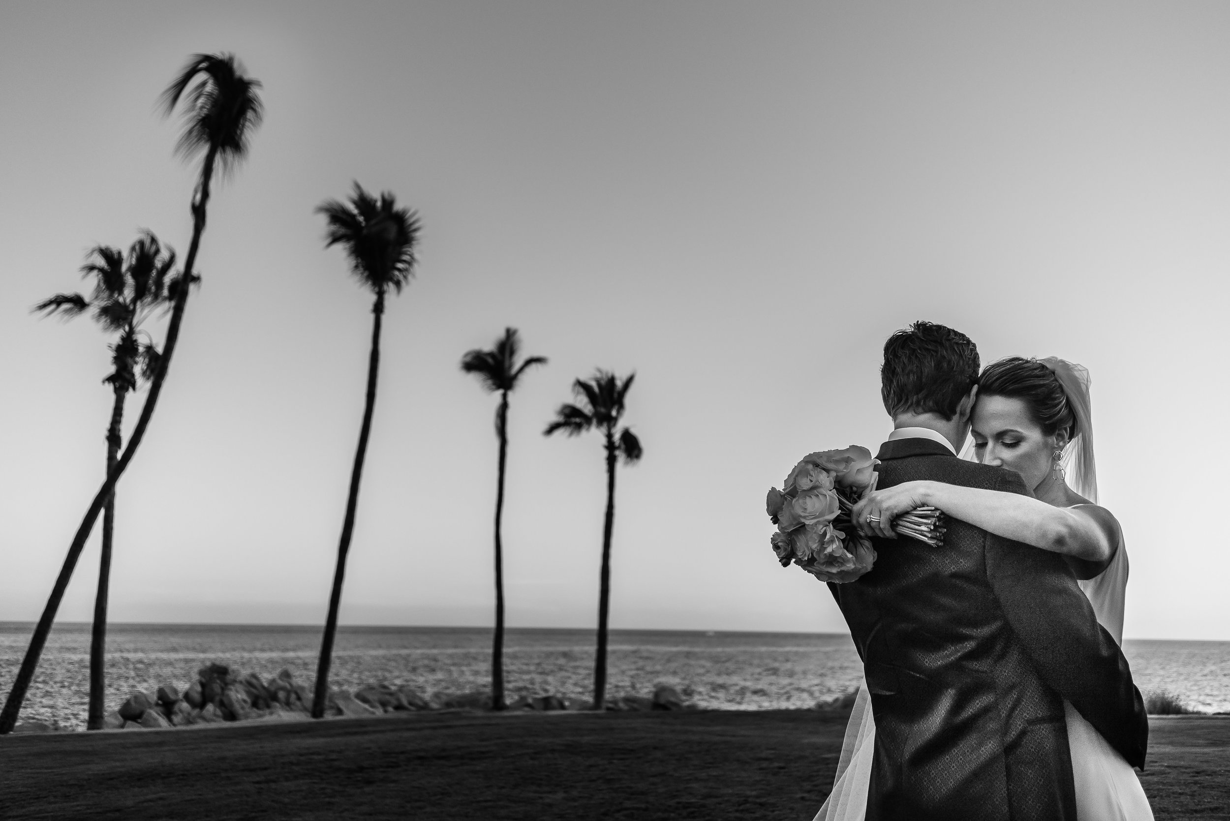 bride-and-groom-during-their-photosession-at-palmilla