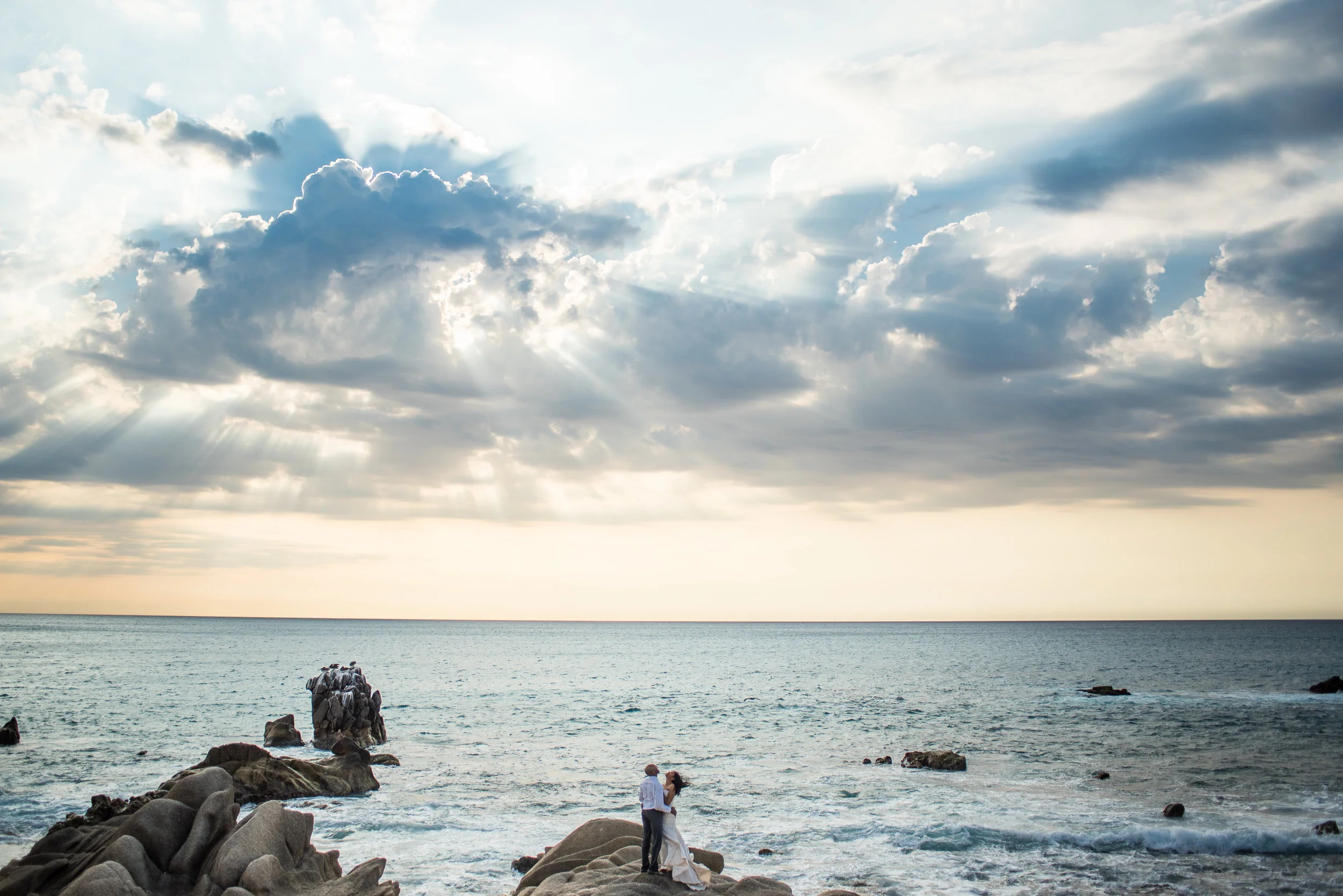 Trash the dress in Los Cabos