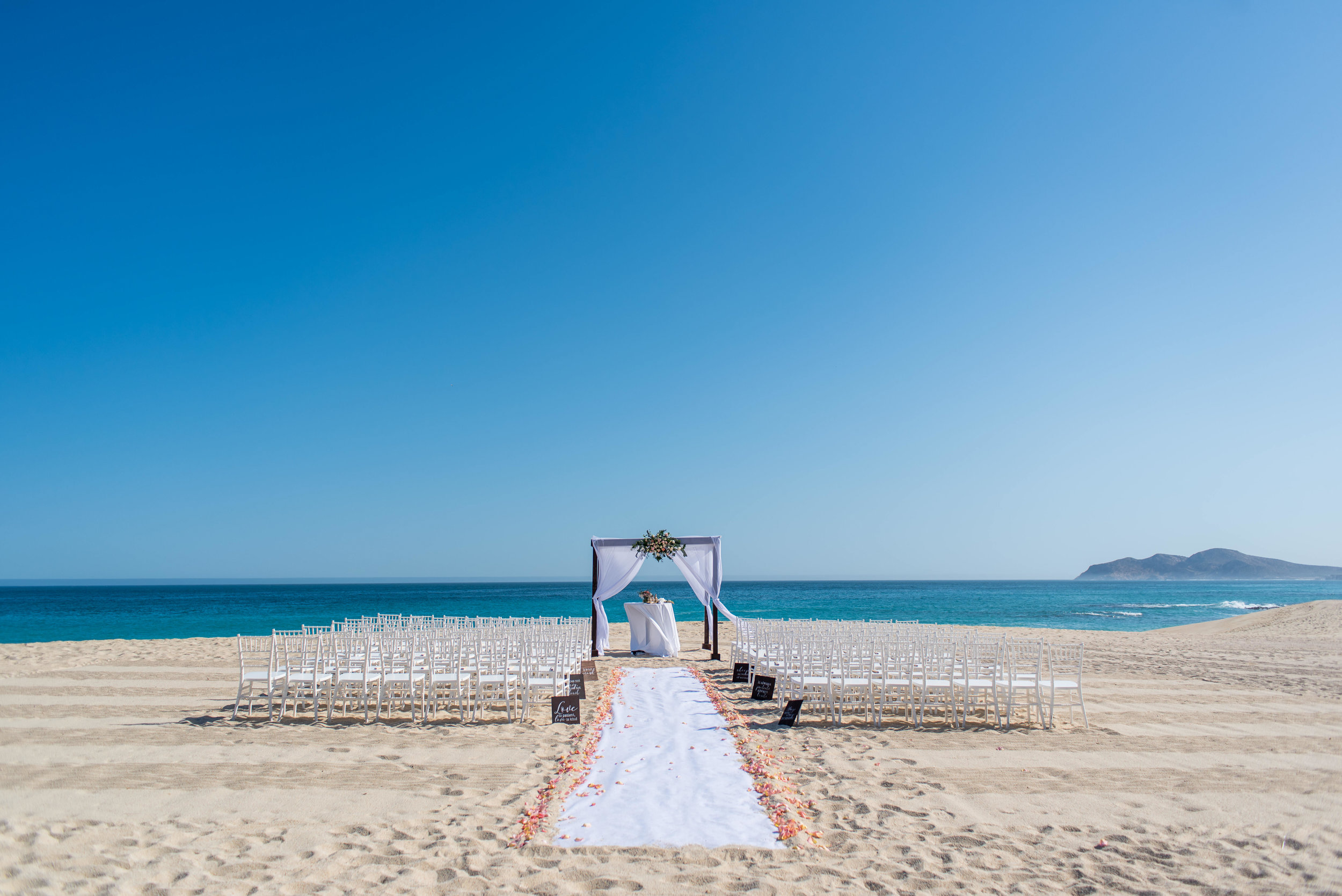 Los-Cabos-Beach-Wedding-Ceremony