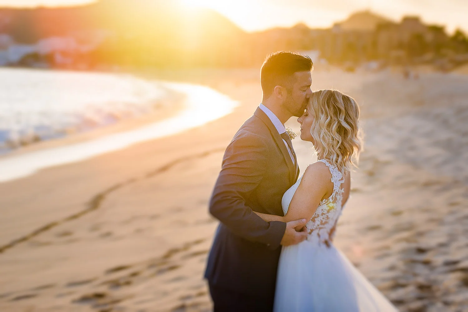 A Colorful Cabo Beach Wedding at the Riu Palace