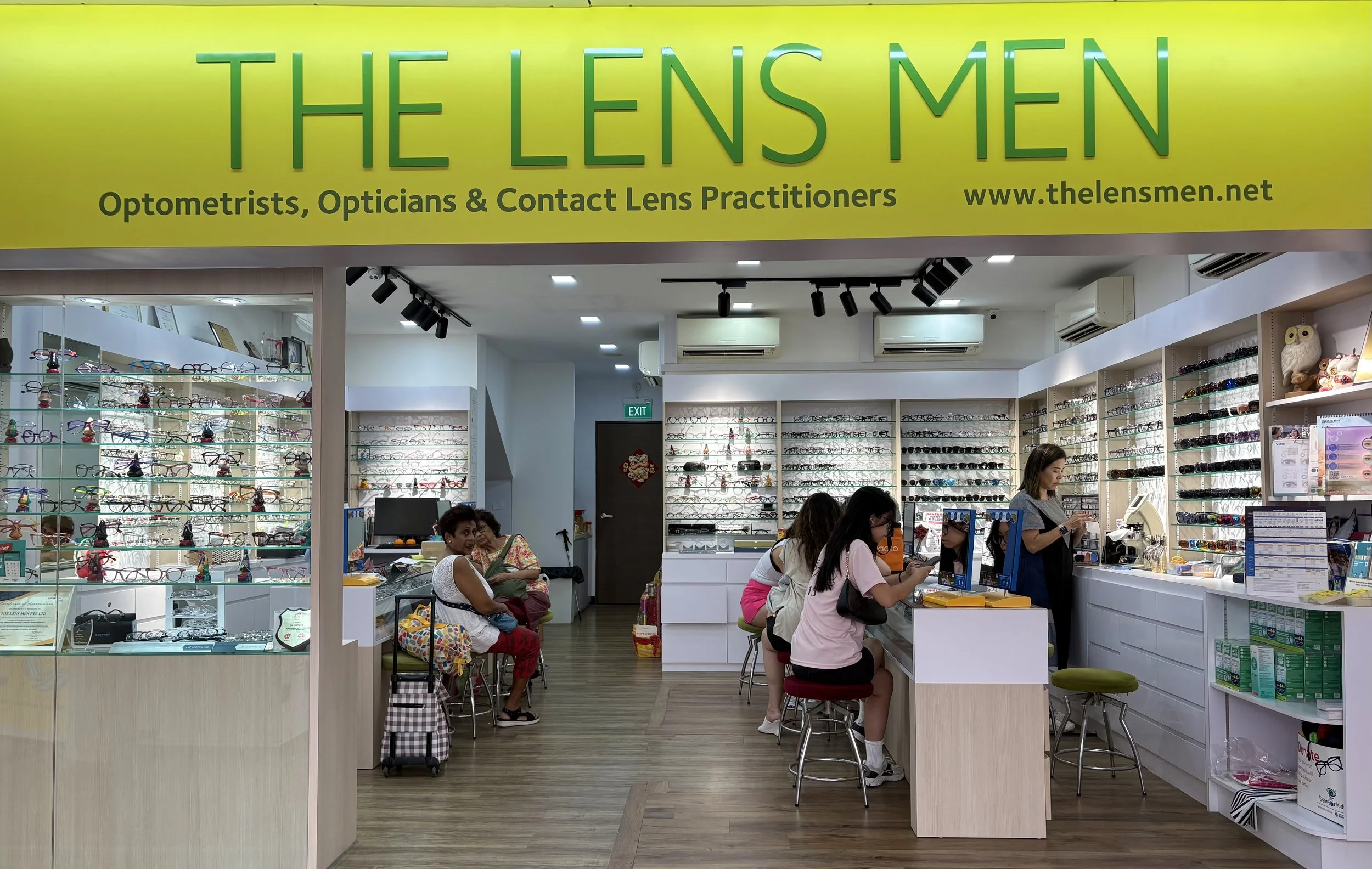 The Lens Men in Marine Parade are experienced and licensed optometrists and opticians, providing professional eye care to mult-generations of families.