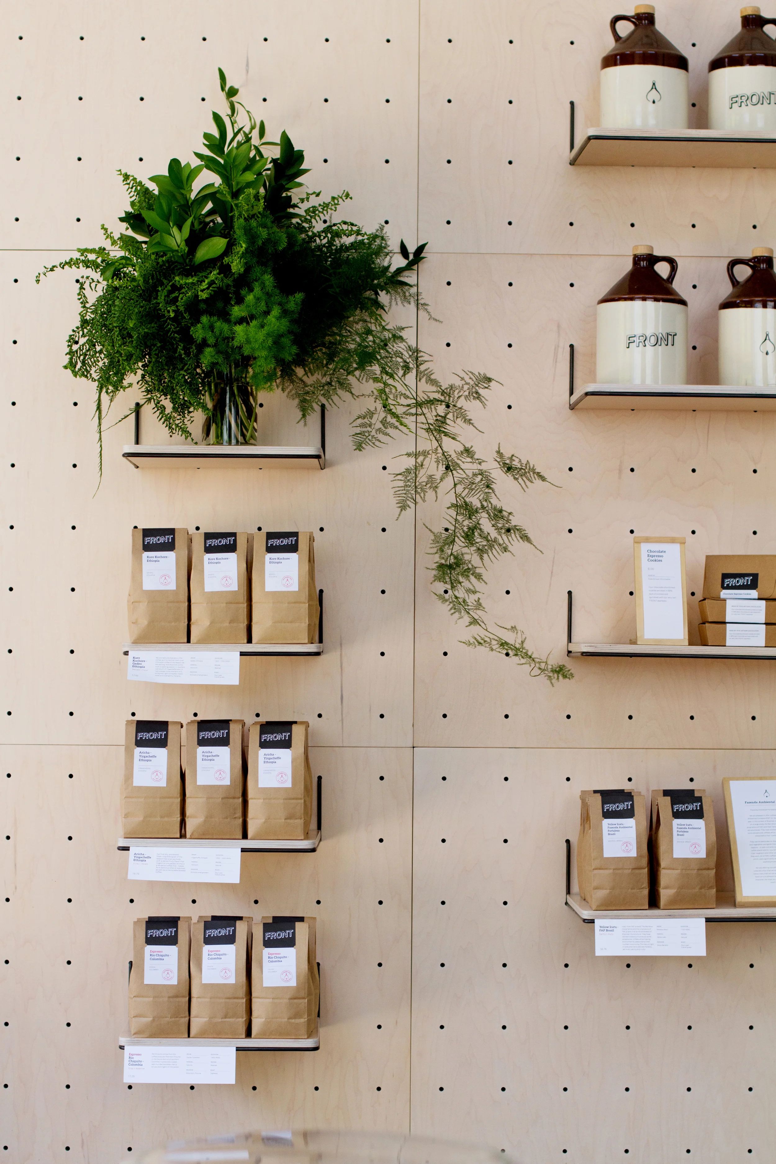 Pegboard_Plant.jpg