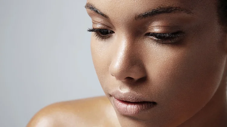  Postpartum Skin Woes: Where did That Glow Go?