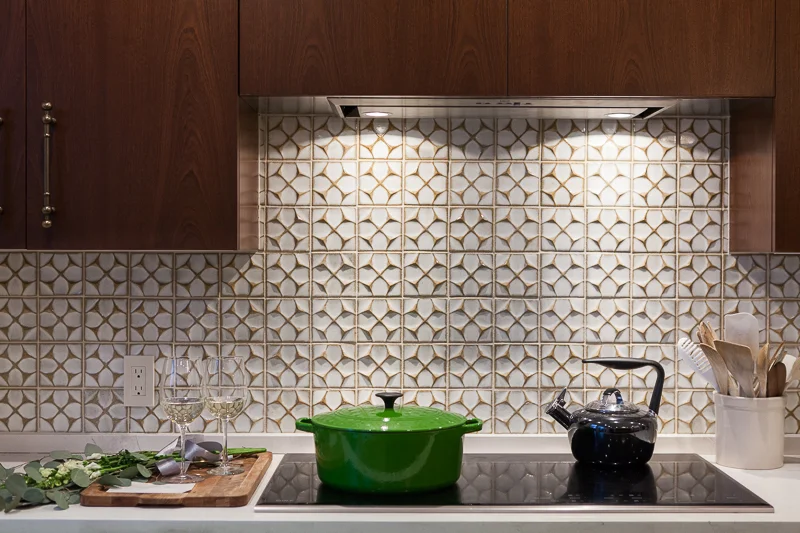 Kitchen-GrayscaleDesign.jpg