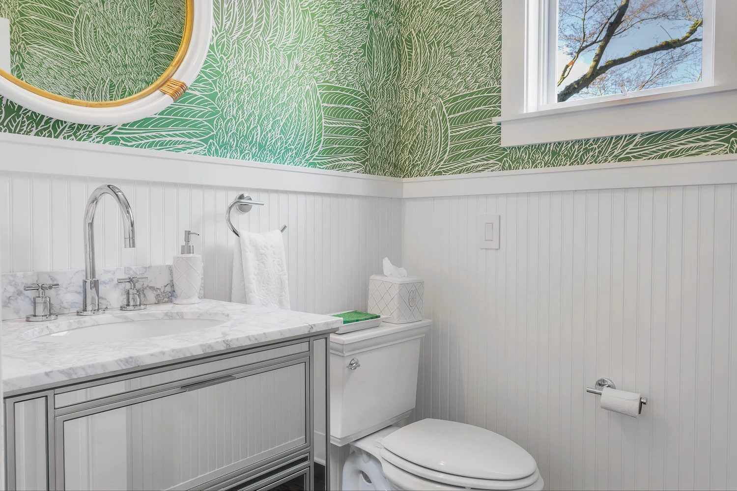 GreenPowderRoom2-GrayscaleDesign.jpg