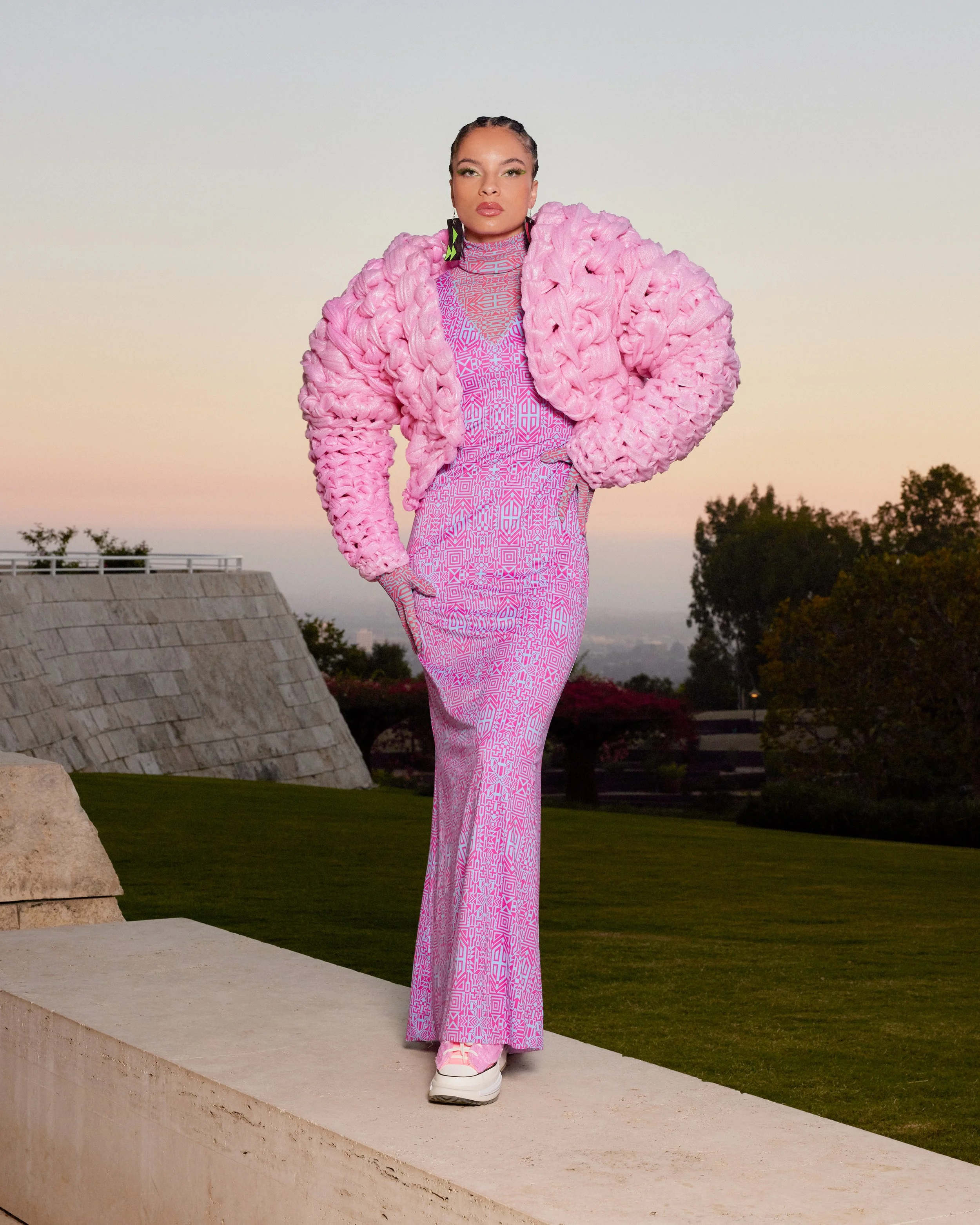 Rose, 2024