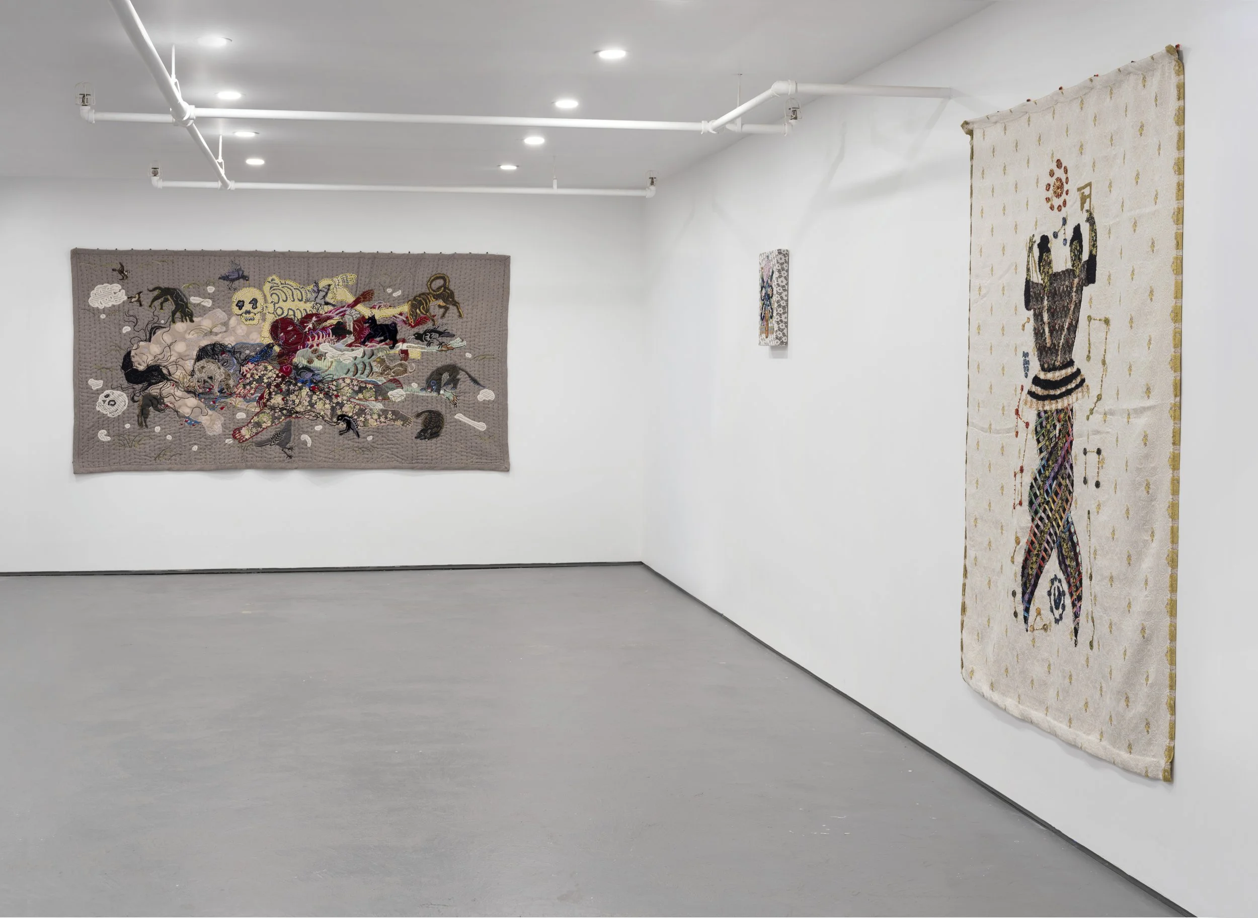  Installation view 