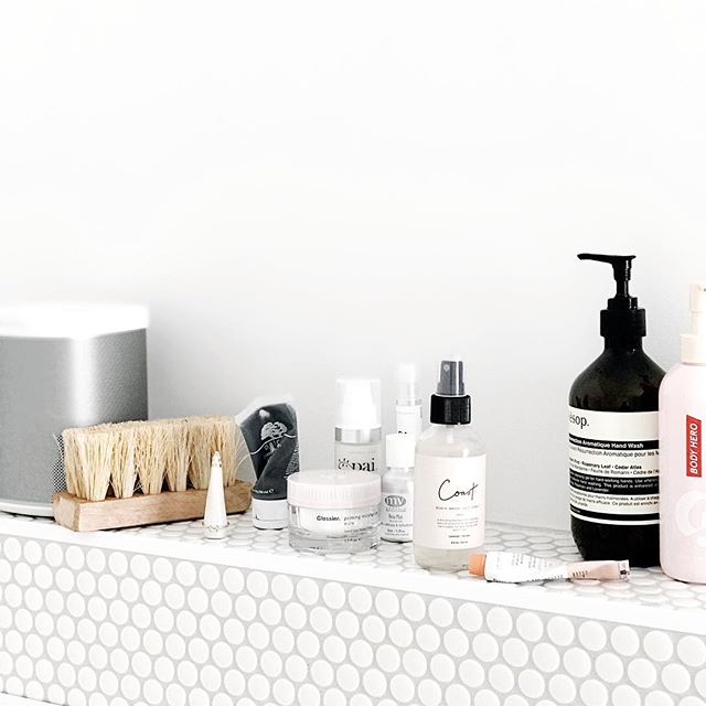 our master bath is a work in progress but we&rsquo;re so happy with how the penny tile turned out! loving doing my morning ritual in this bright  space with a podcast playing in the background, happy Monday ☀️