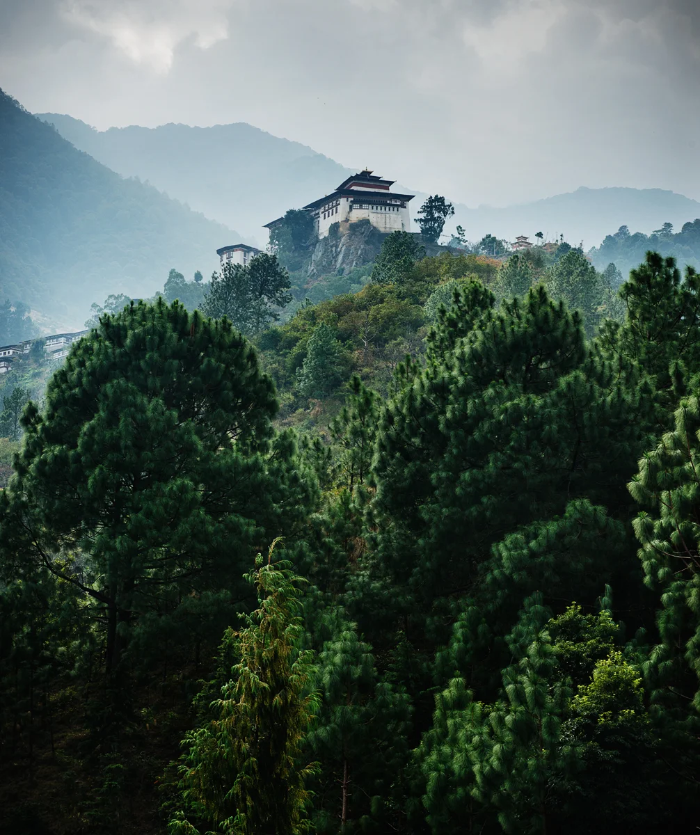 Lhuentse_280_dzong.jpg