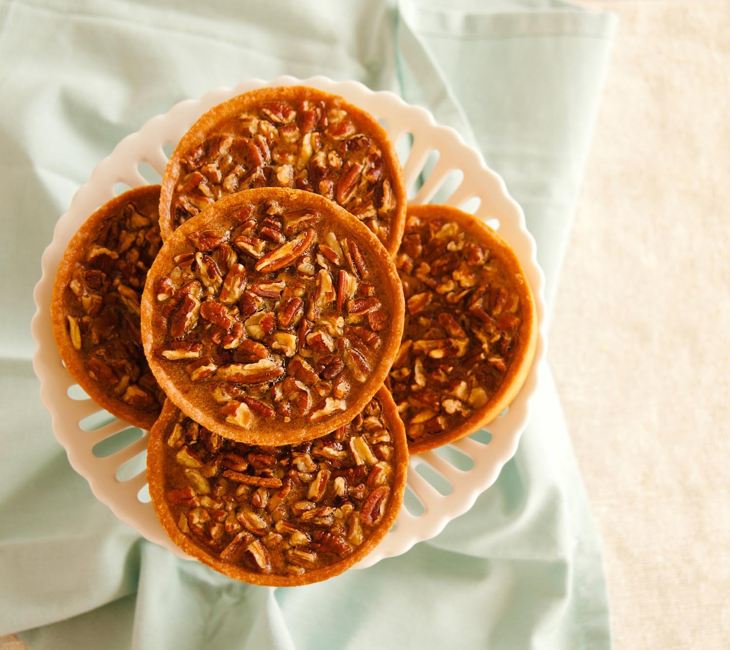 288655-02452_Pecan_Tarts_by_Jean-Yves_Charon(Boxof8)_2.jpg
