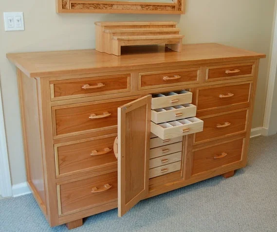 Gail’s Dresser