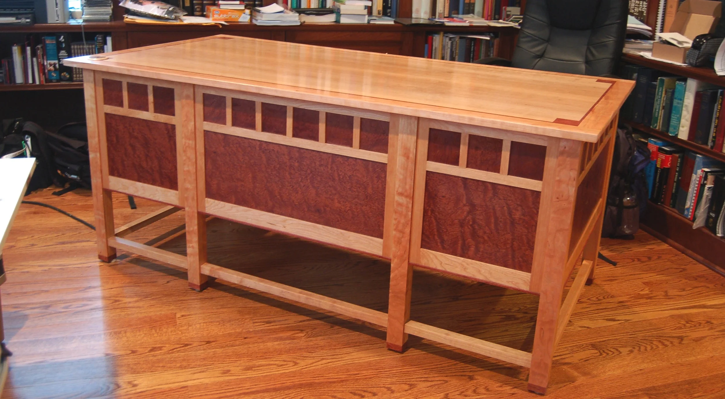 SCARDSDALE DESK