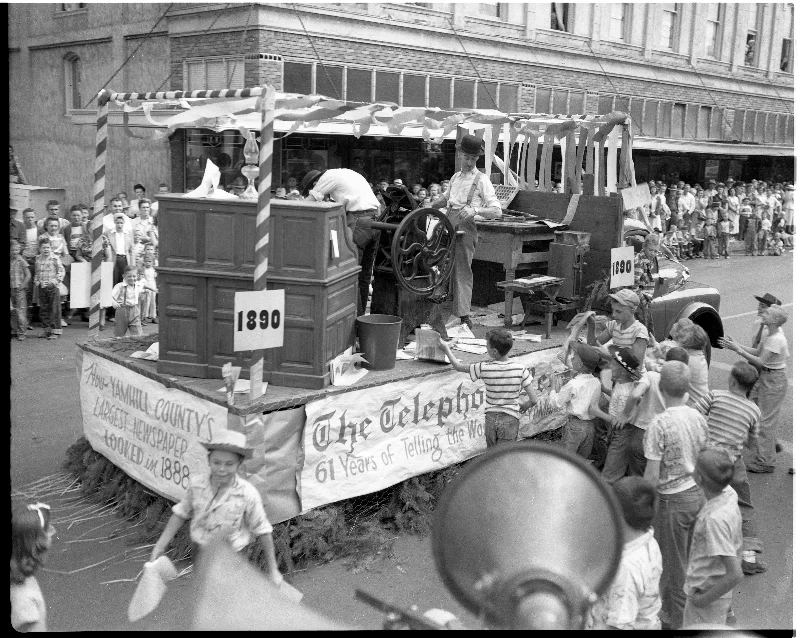 C1949-8-20 Shodeo Parade.jpg