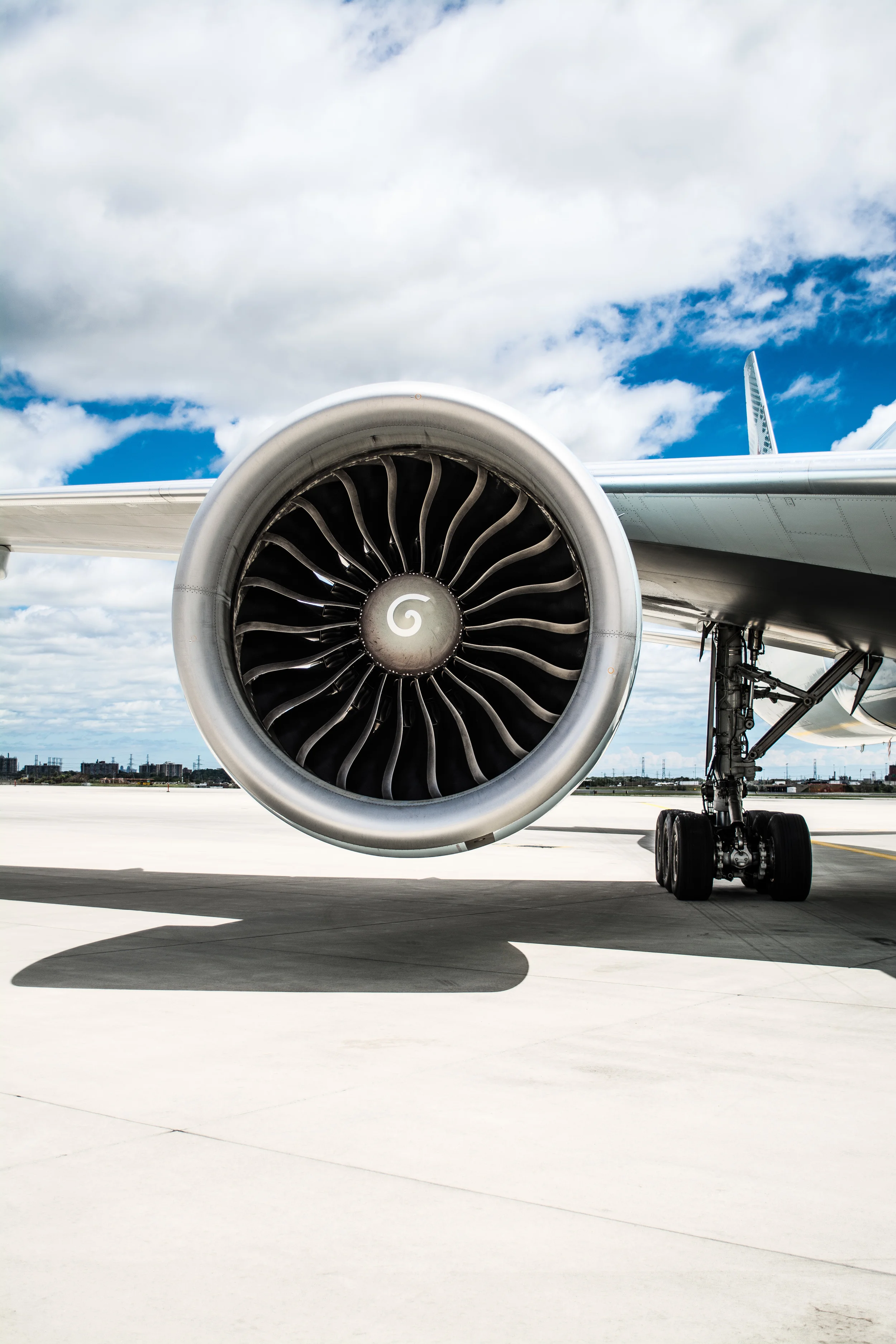 Air Canada B777-300ER - GE90-115B