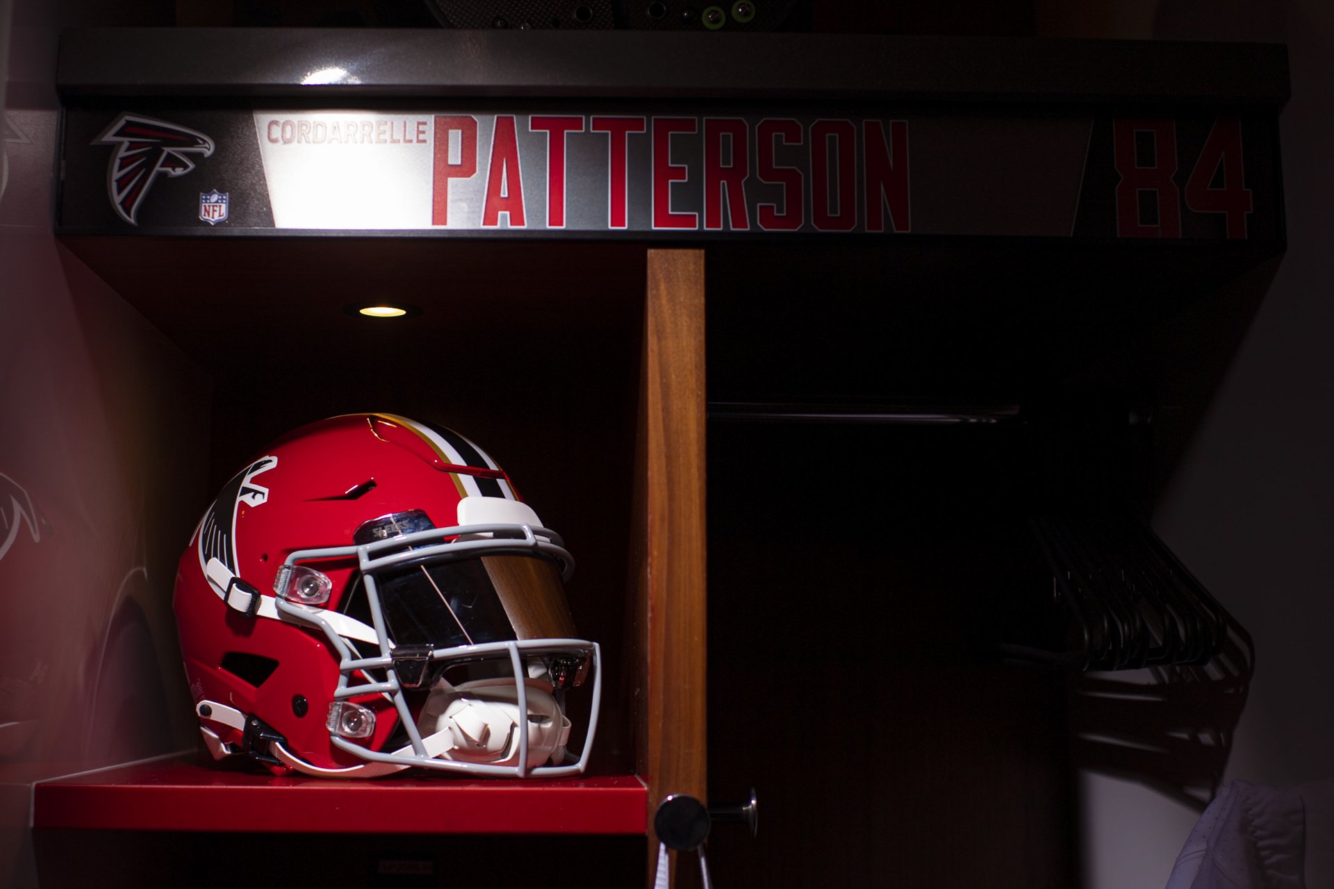  View of the locker for Atlanta Falcons running back Cordarrelle Patterson #84 before the game against the Pittsburgh Steelers at Mercedes-Benz Stadium in Atlanta, GA on Sunday, December 4, 2022. (Photo by Shanna Lockwood/Atlanta Falcons) 