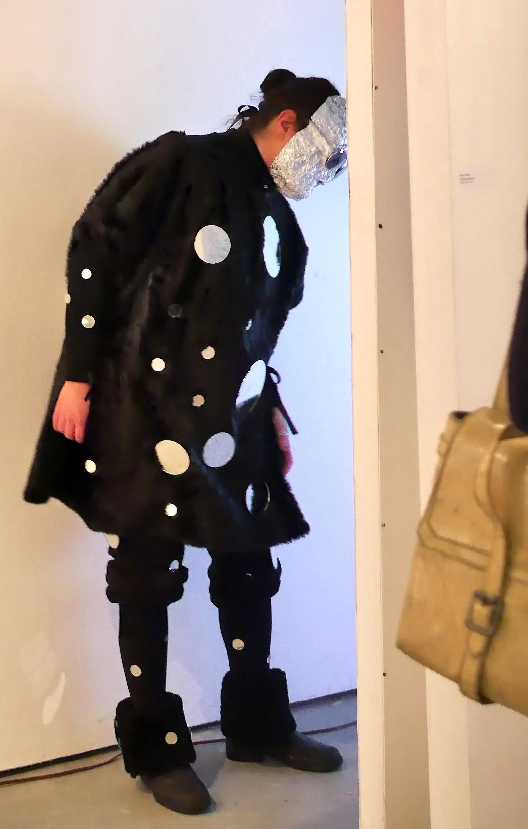mirrorman2.jpg