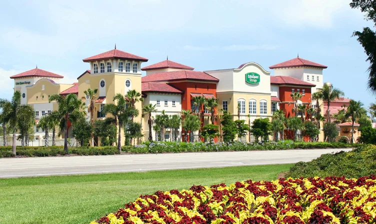 ESSEstero-3 copy.jpg