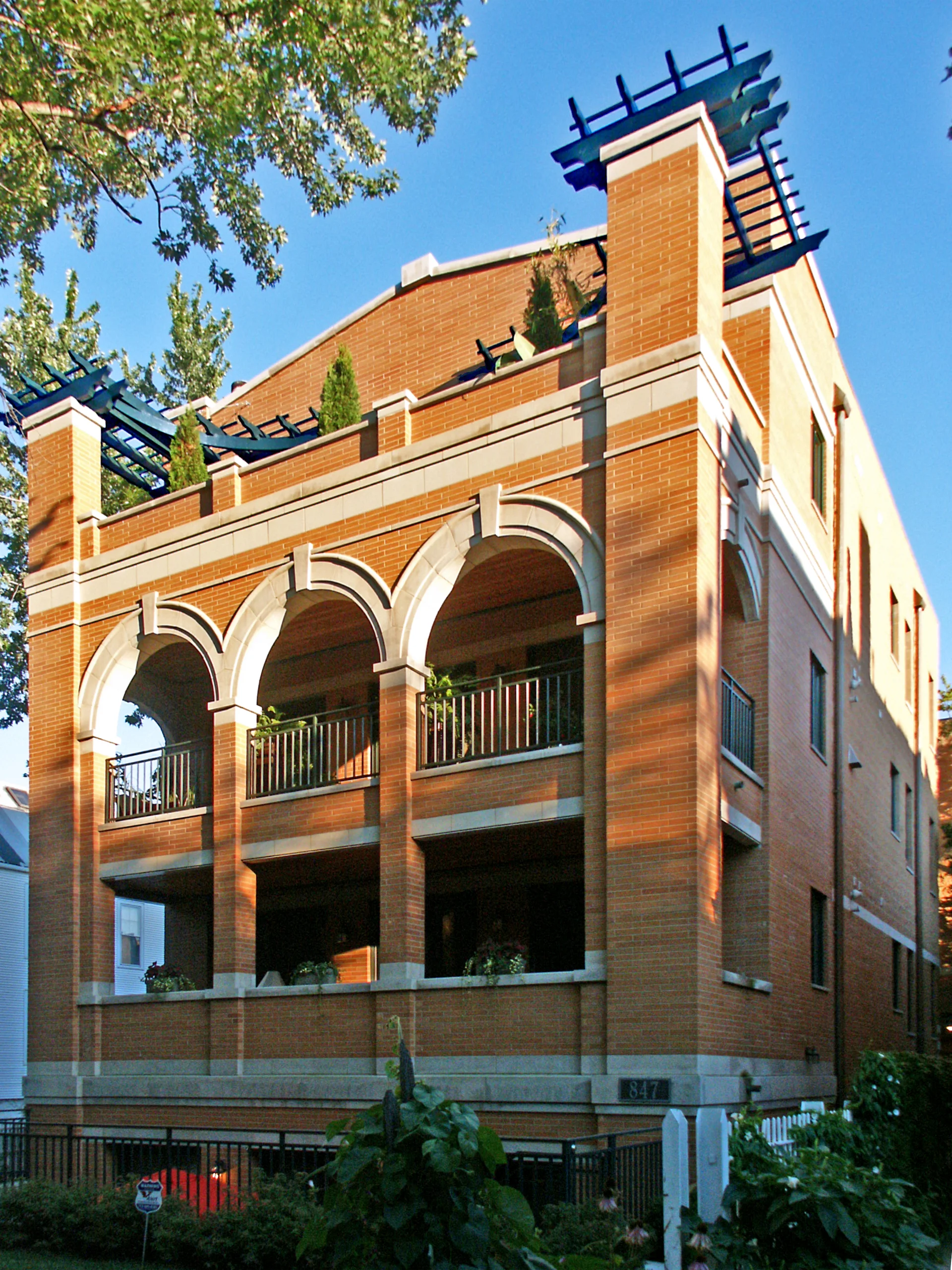 24063 [imageF] - 847W.Bradley E2004.jpg