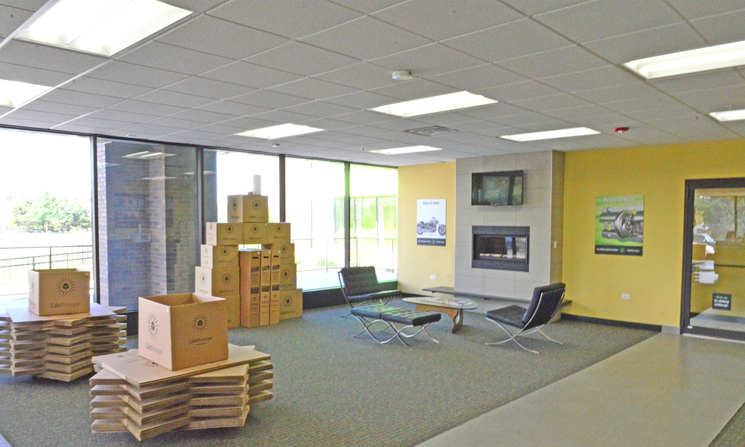 Life Storage Glenview-3 copy.jpg