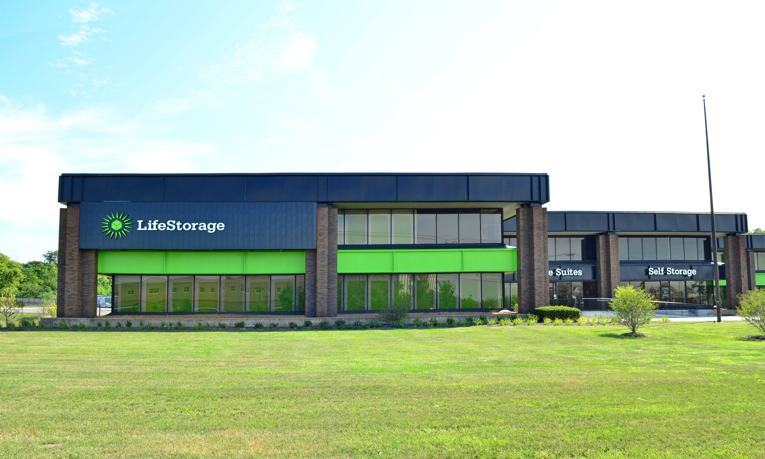 Life Storage Glenview-1 copy.jpg
