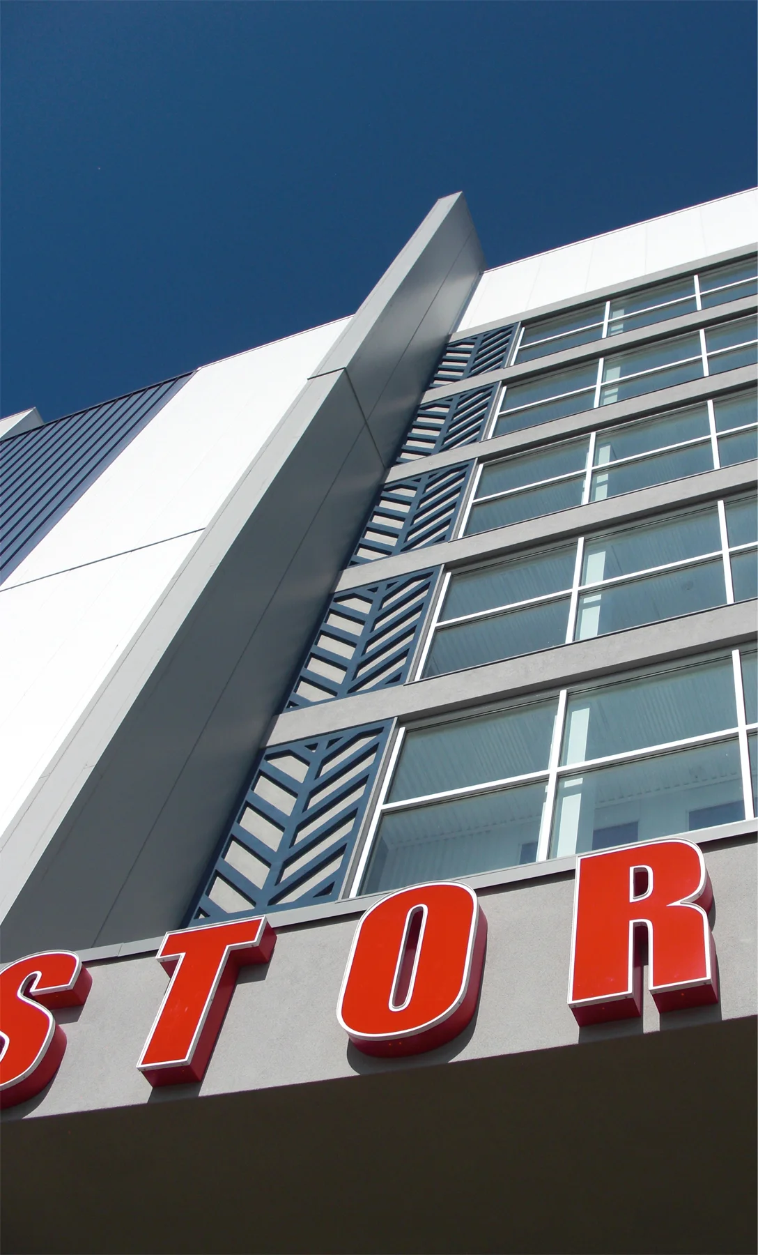 LU Kapiolani-Detail.jpg