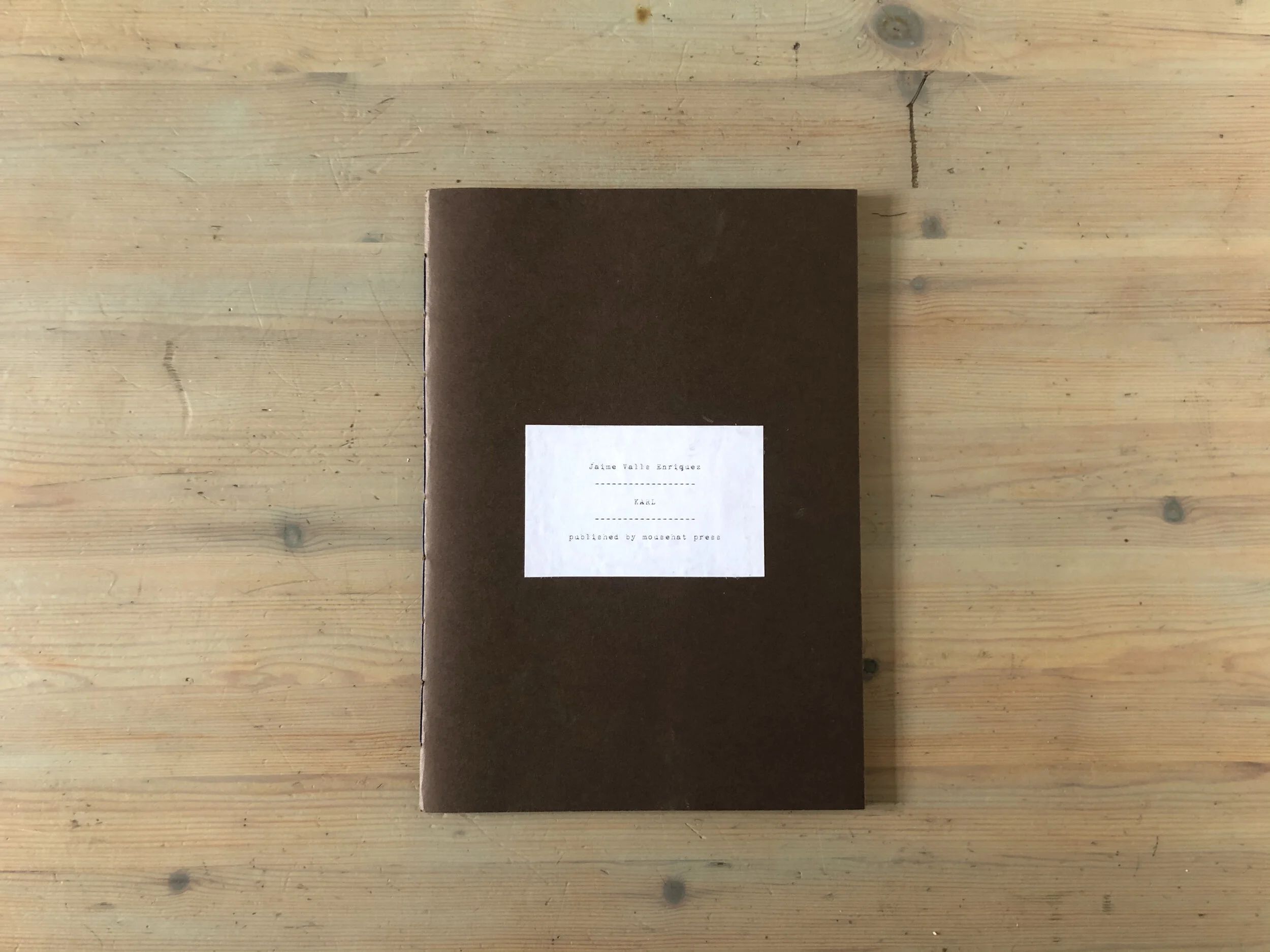 533748B1-C84A-4D77-B217-41B1C2A4D3A8