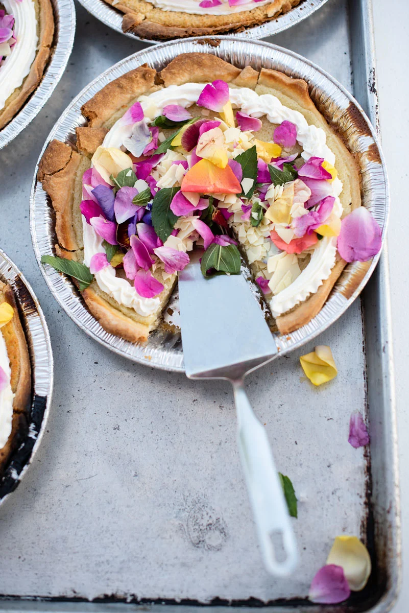 best-dessert-food-floral-photographer-southern-oregon-ashland-pie.jpg