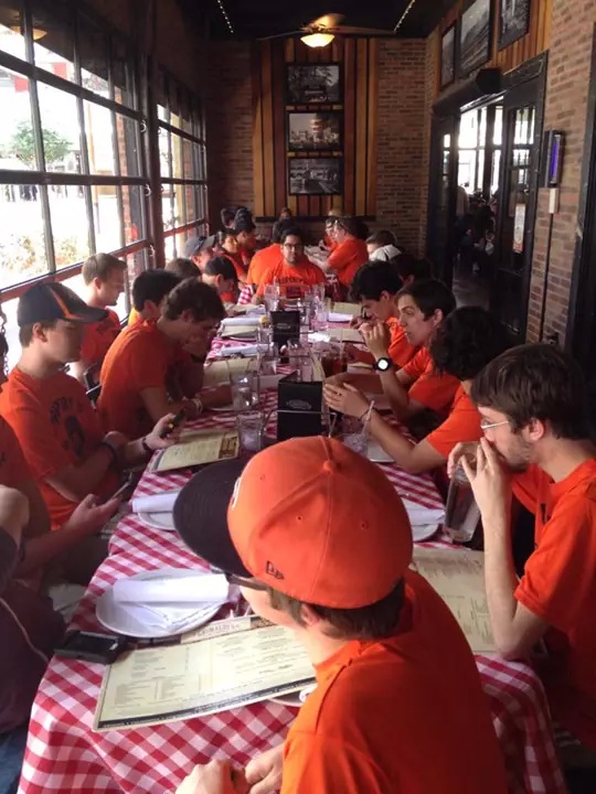 Lunch time at Grimaldi's Pizzeria - LaCantera Shopping Center