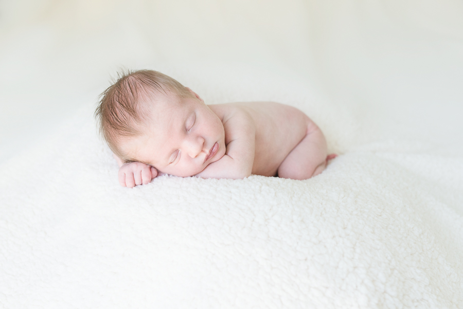 Lifestyle Newborn Session by Kristin Cornely Photography-16.jpg