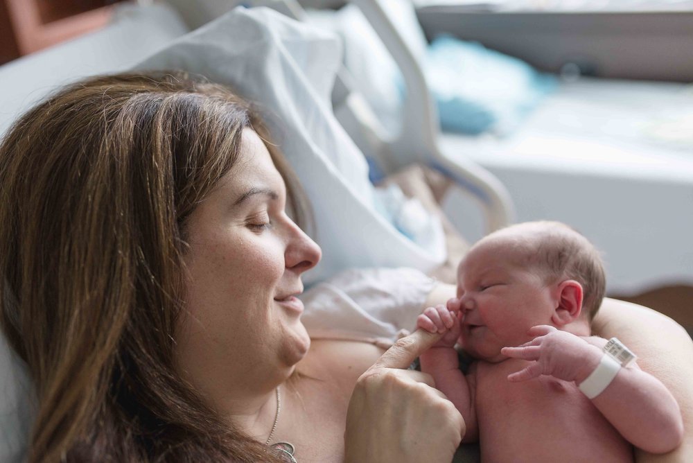 baby everett fresh 48 ashburn hospital newborn photography session-13.jpg