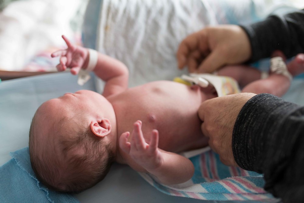 baby everett fresh 48 ashburn hospital newborn photography session-36.jpg