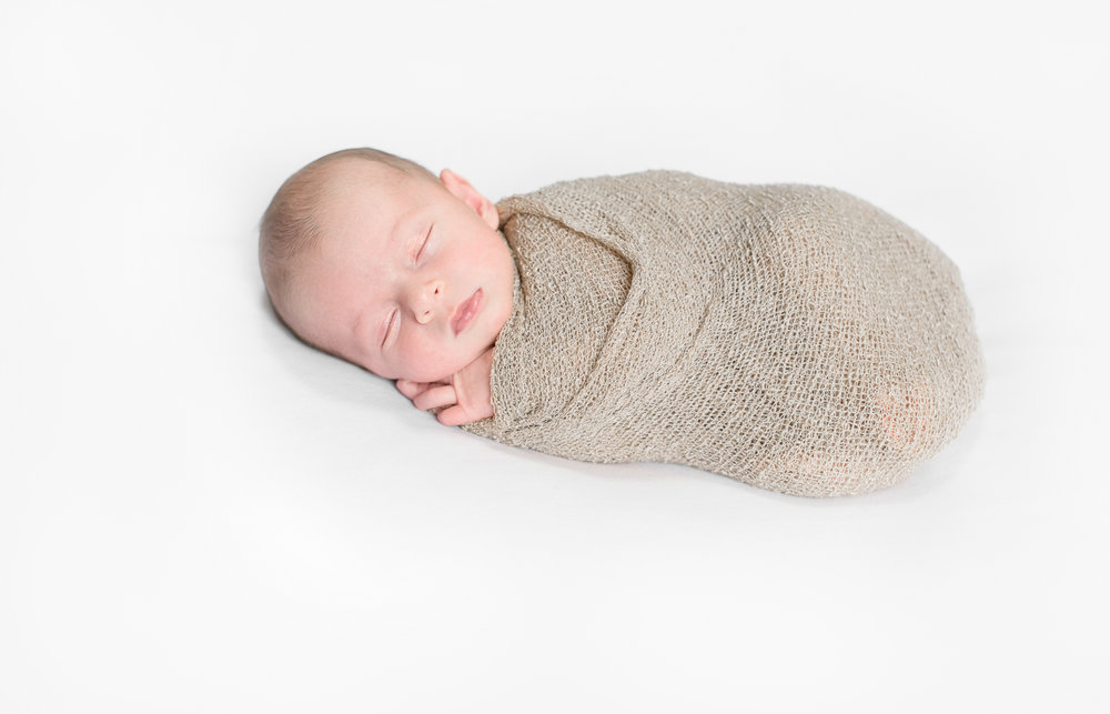 northern-va-newborn-photographer-elliott-1.jpg