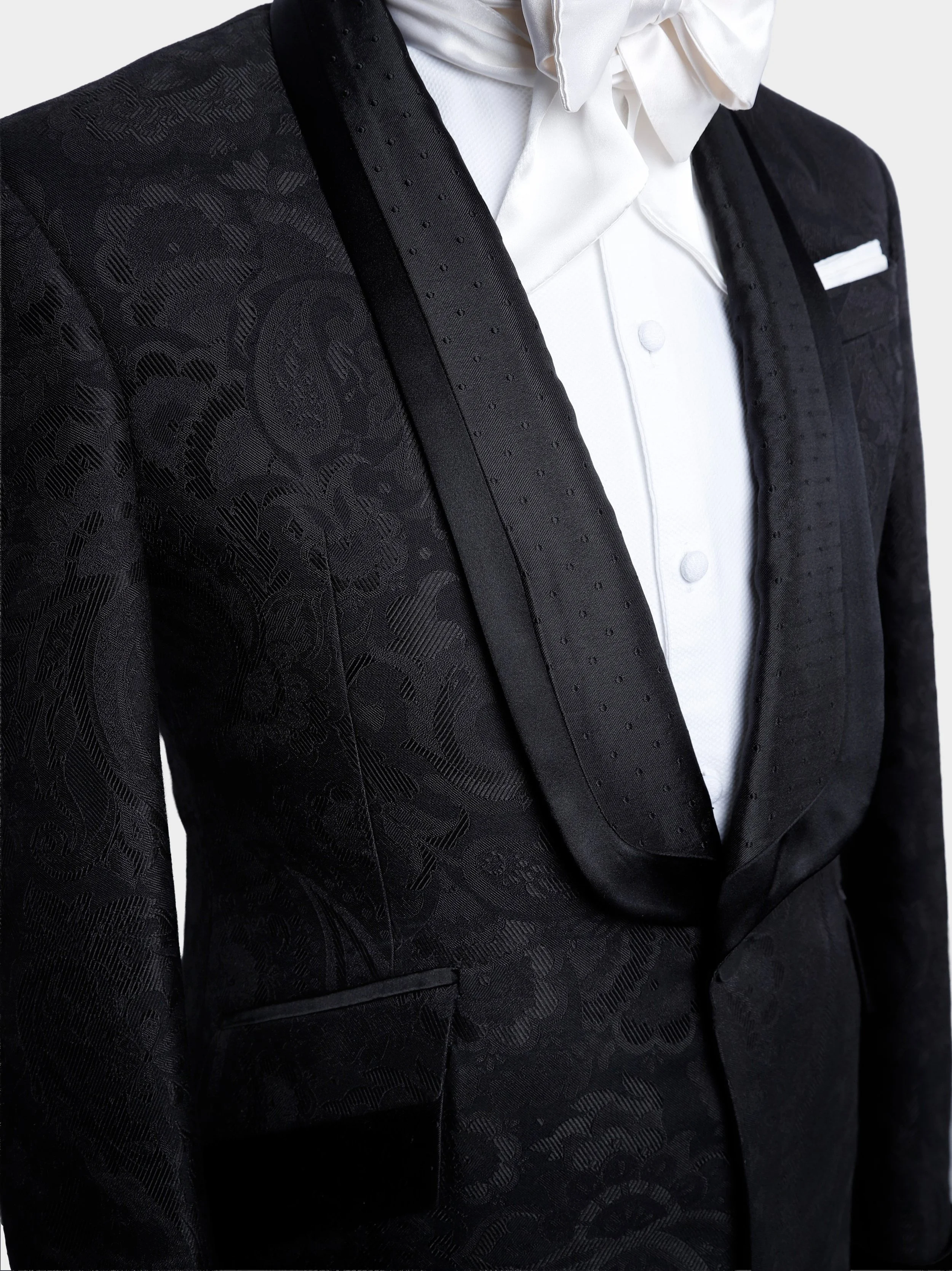Black Paisley And Polkadot Lapel Dinner Suit.jpg