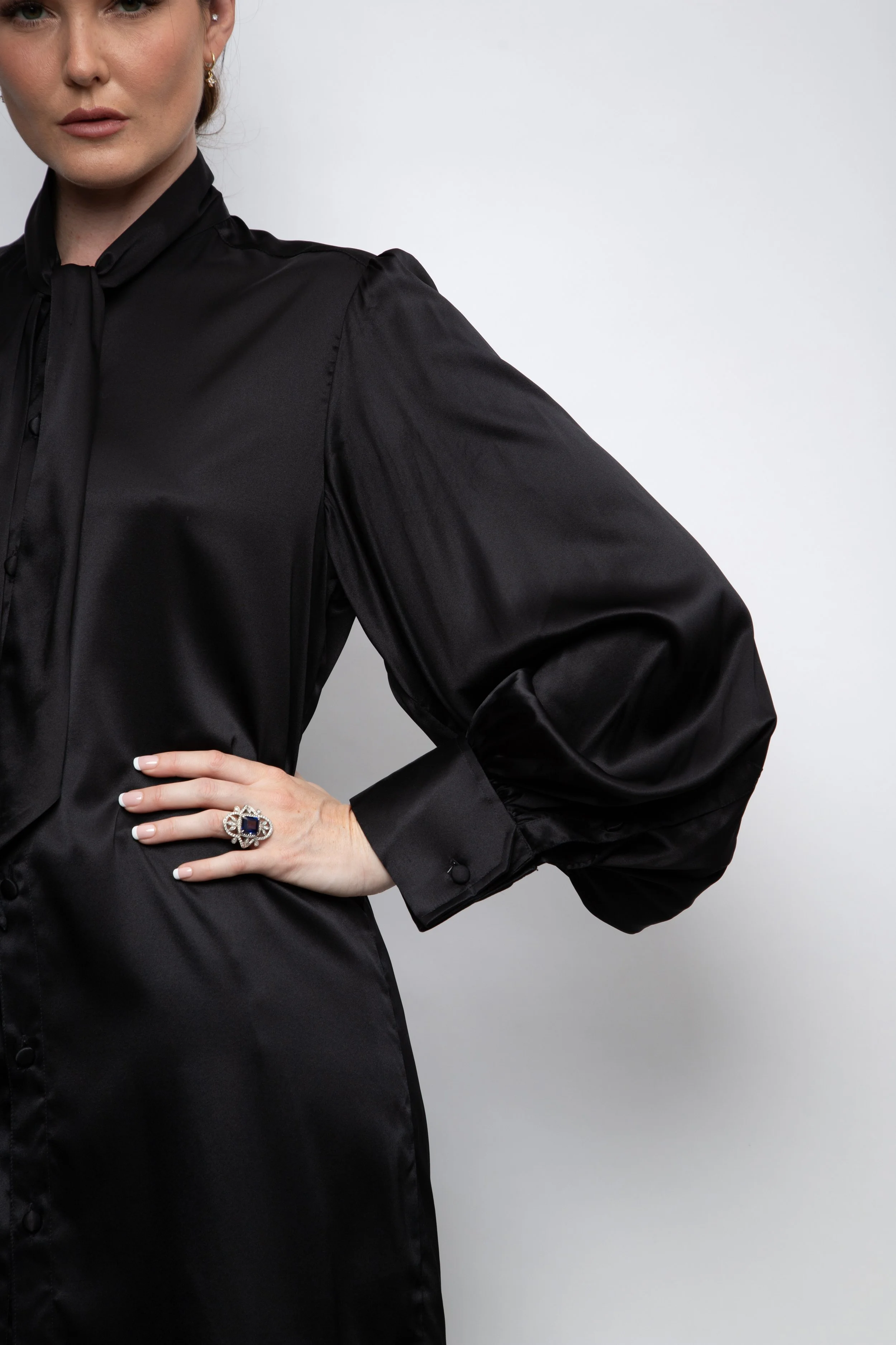BLACK PUSSY BOW SHIRT 2.jpg