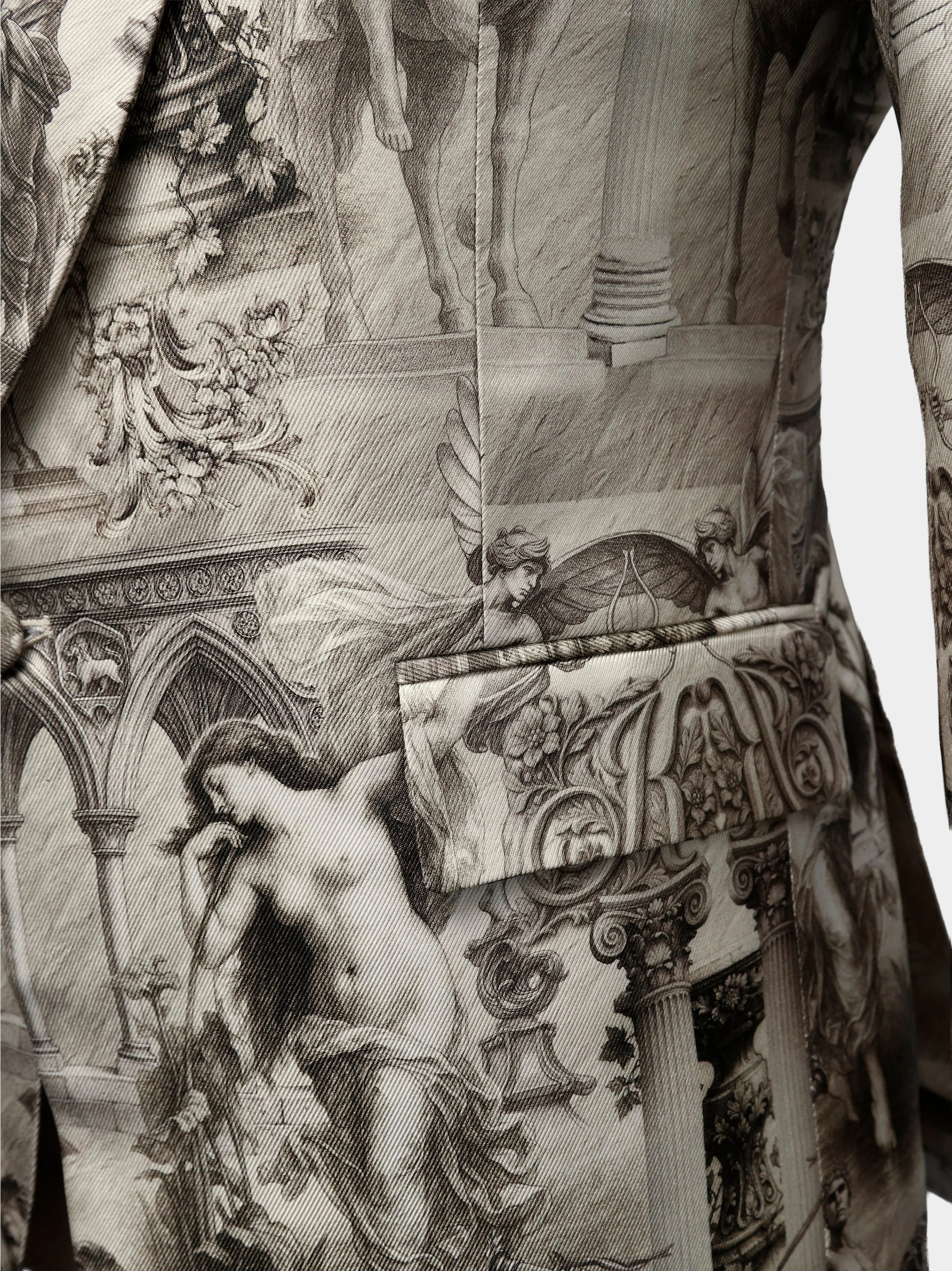 Venus Printed Suitclose2.jpg
