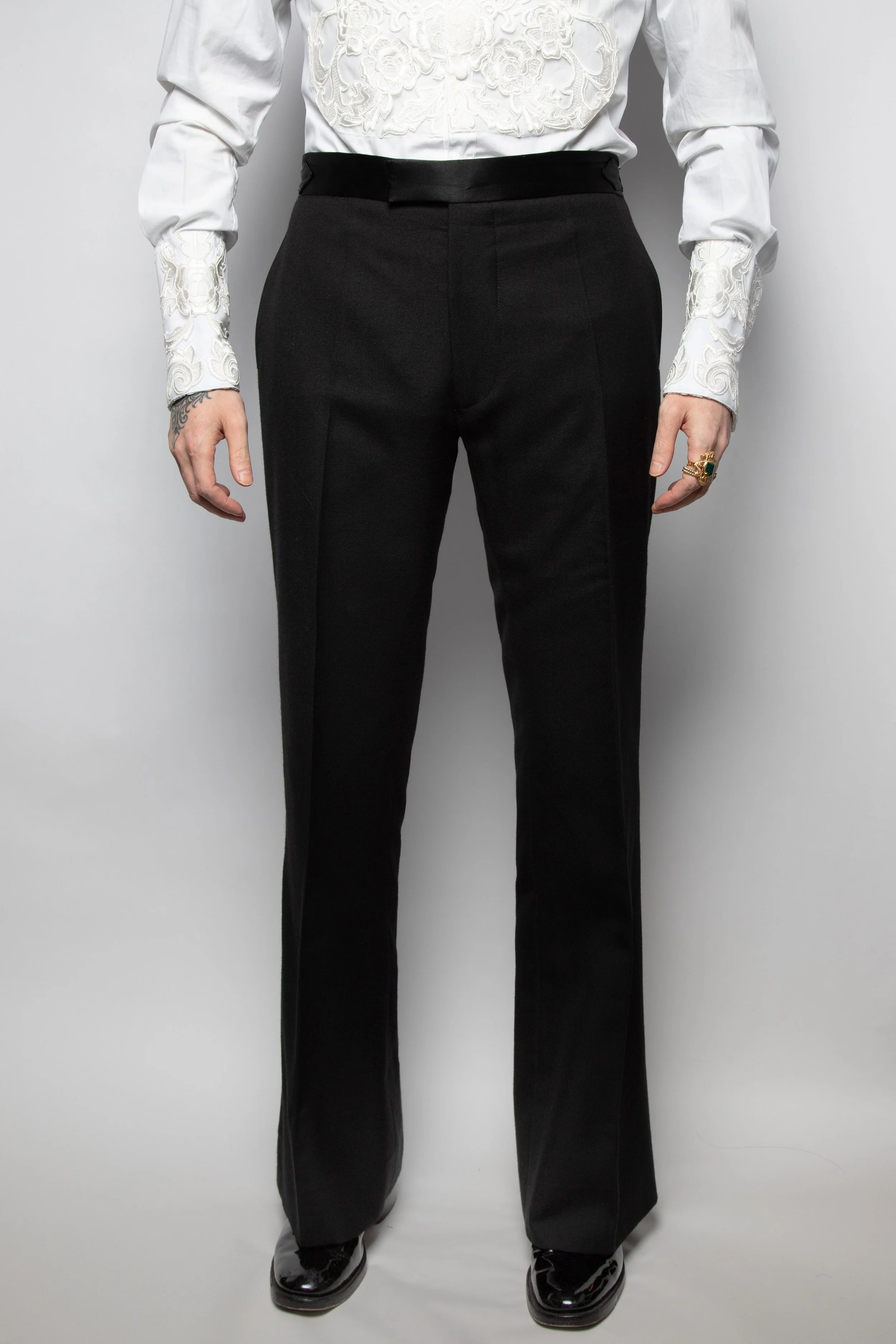BLACK FLAIR PANT2.jpg