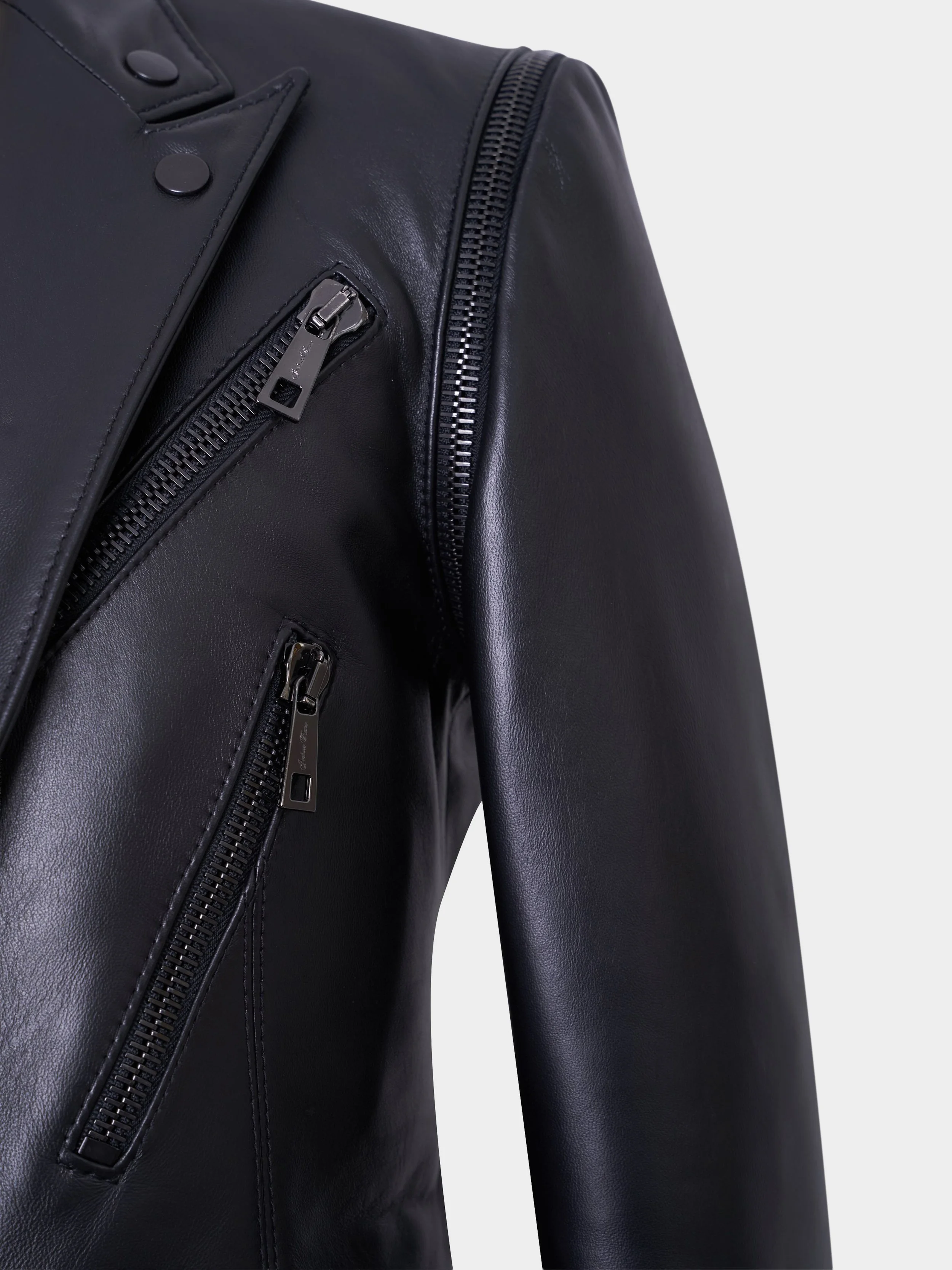 Zip Off Black Nappa Coat shoulder zipped.jpg