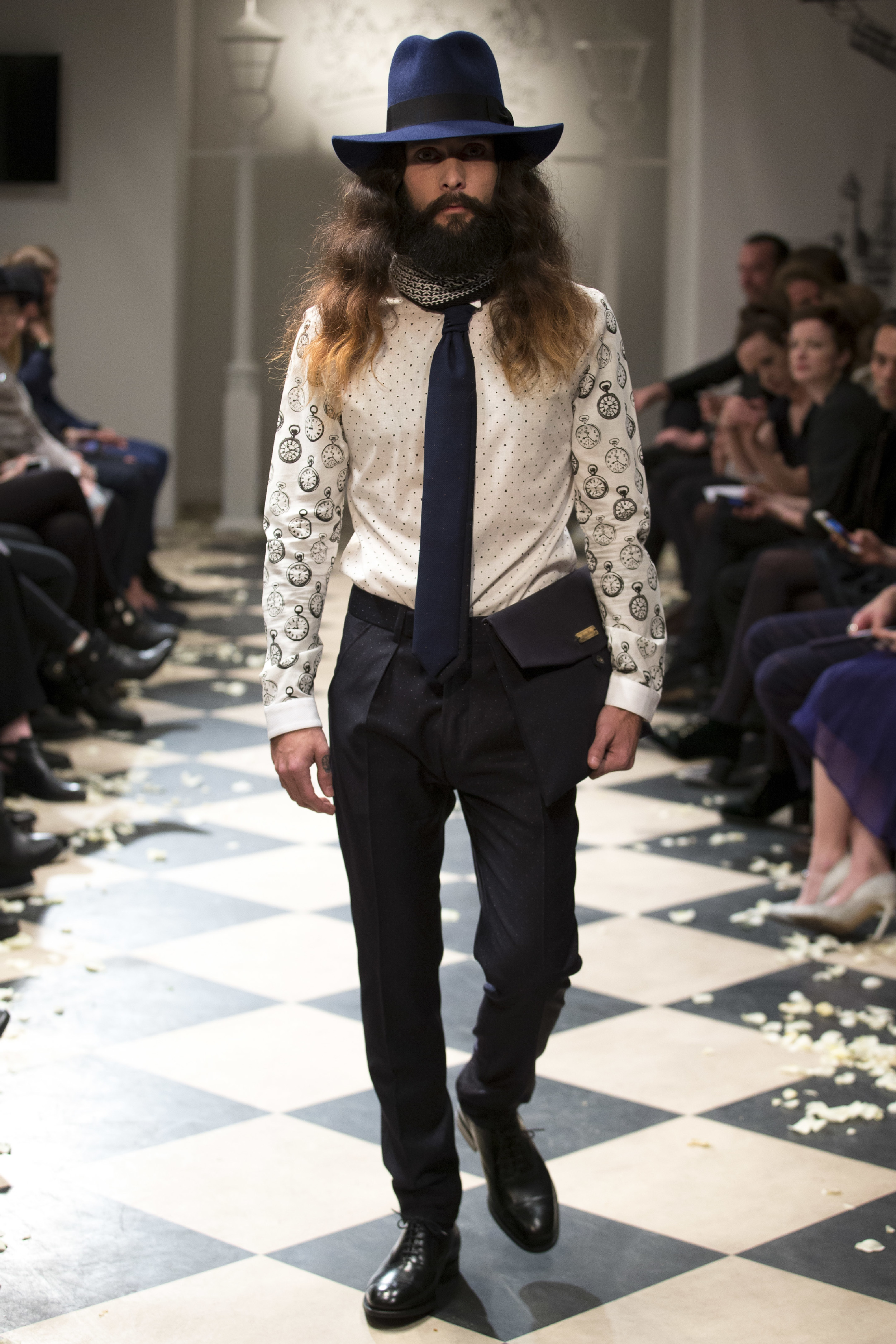 Joshua_Kane_AW15_008.jpg