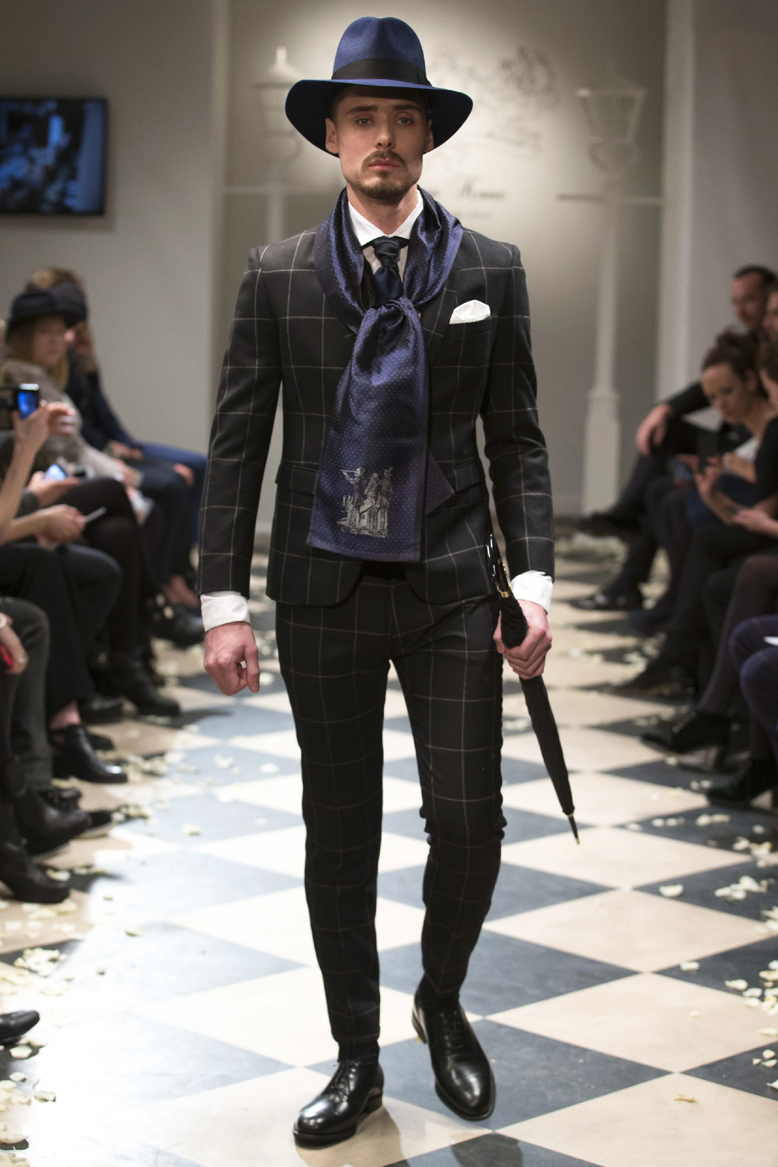 Joshua_Kane_AW15_011.jpg