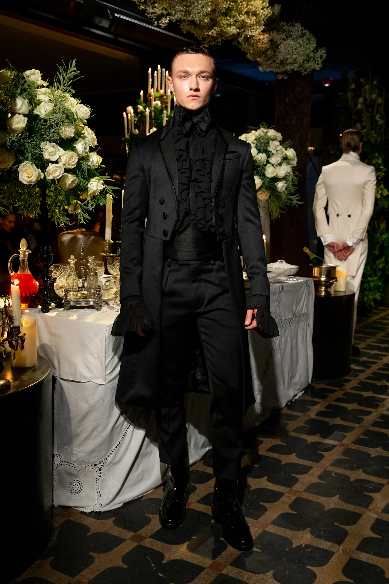 Joshua_Kane_SS19_72dpi_001.jpg