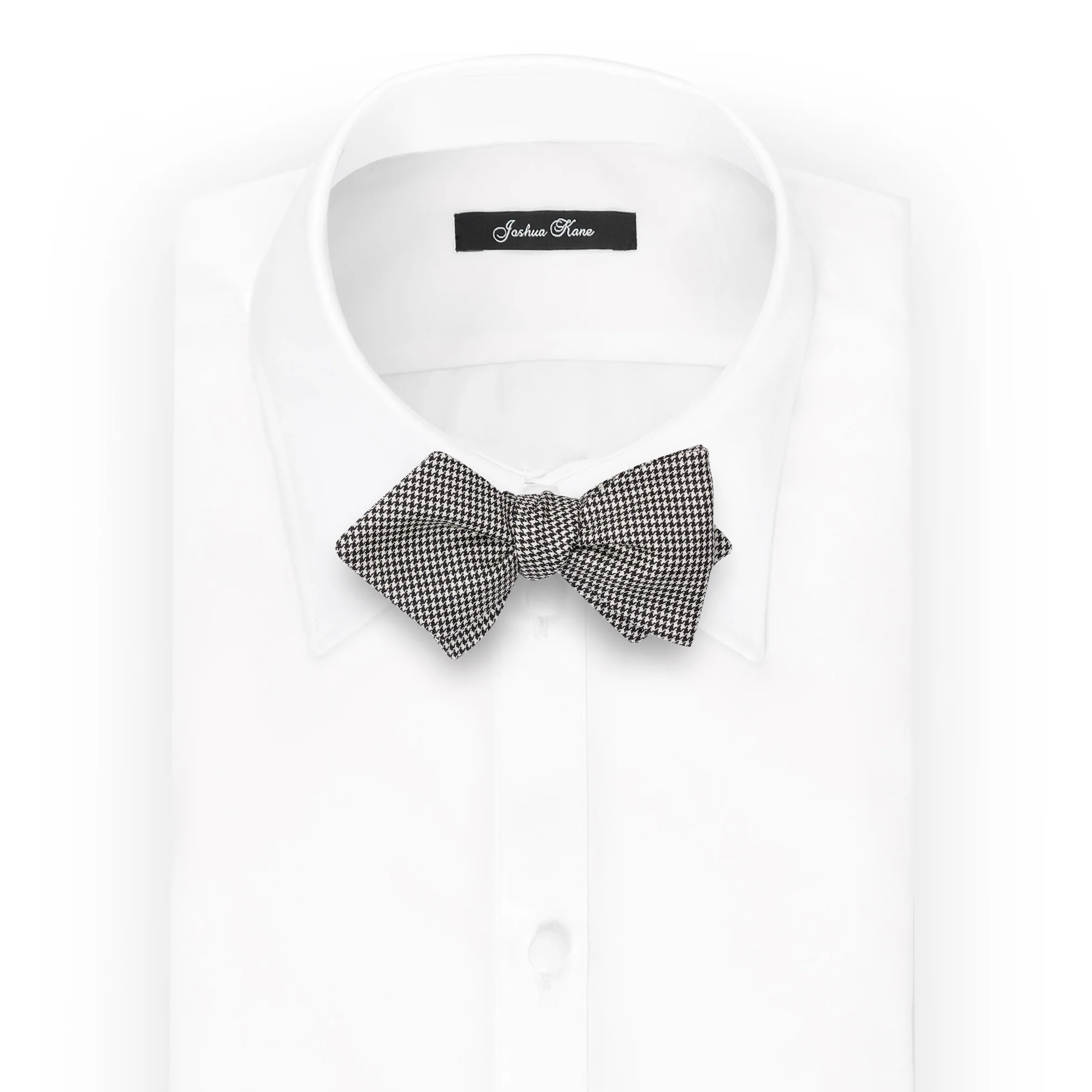 BowTie__0012_Group 12.jpg